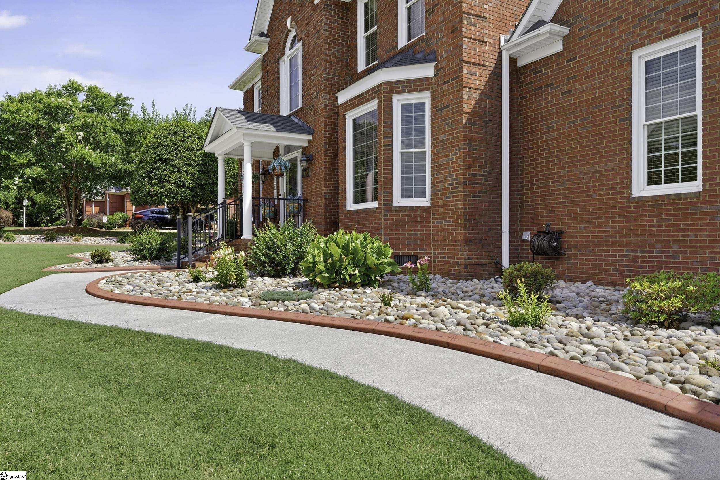 509 Wentworth Farm Circle Boiling Springs, SC 29316