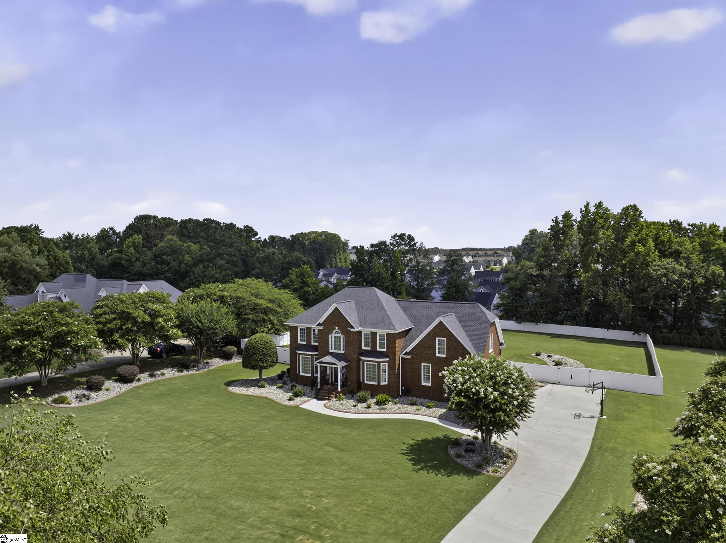 509 Wentworth Farm Circle Boiling Springs, SC 29316