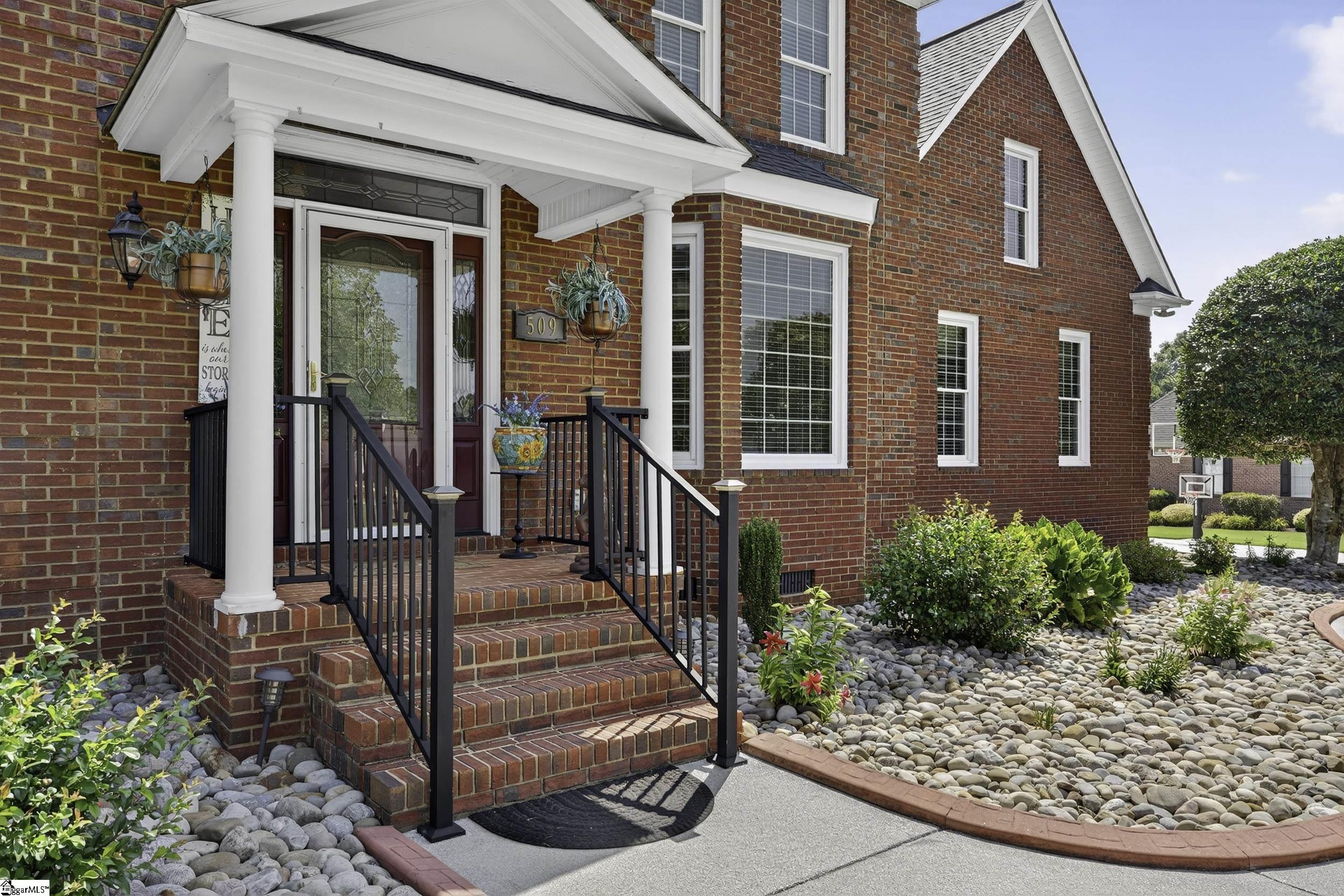 509 Wentworth Farm Circle Boiling Springs, SC 29316