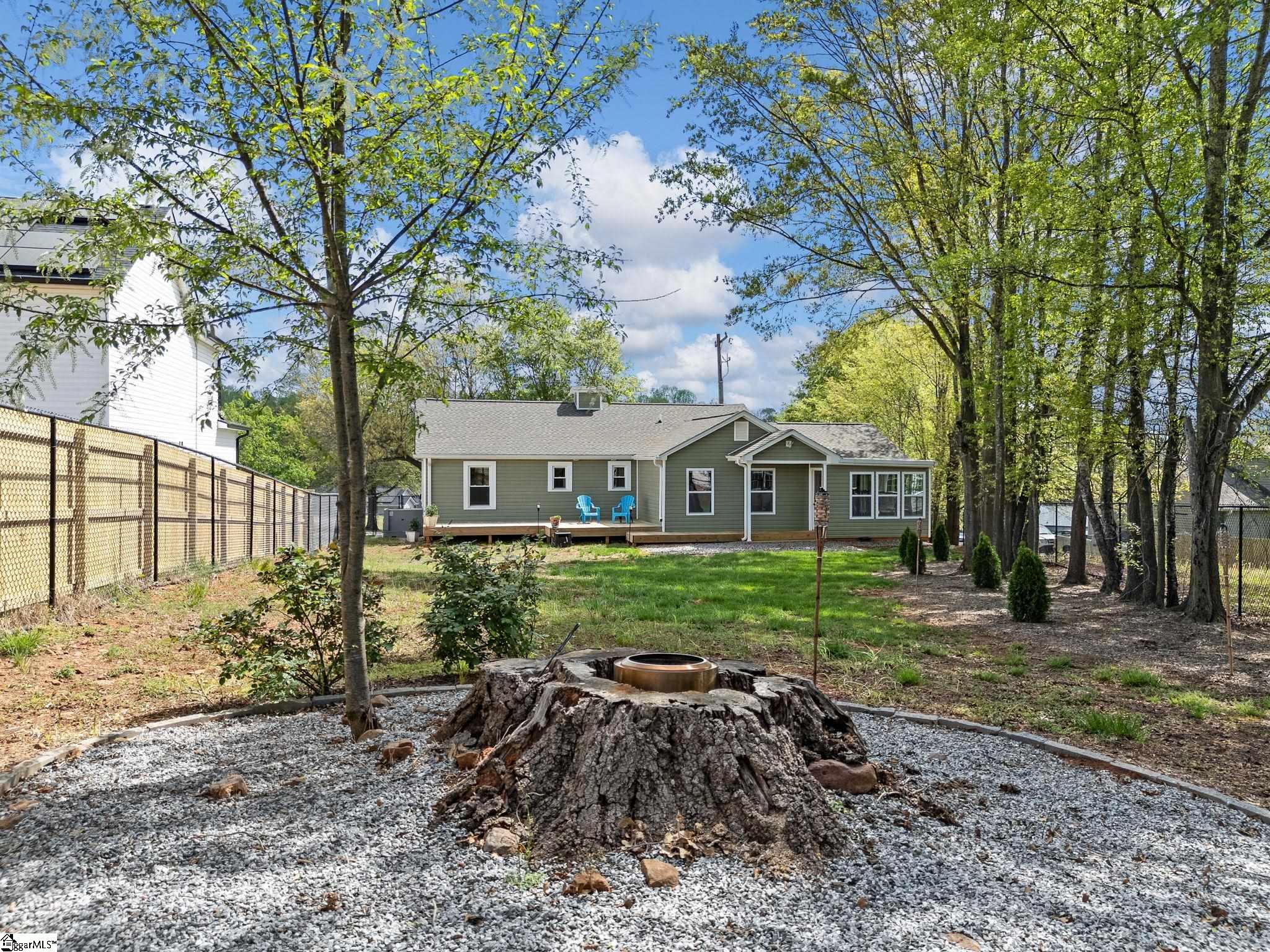 242 W Clark Road Inman, SC 29349