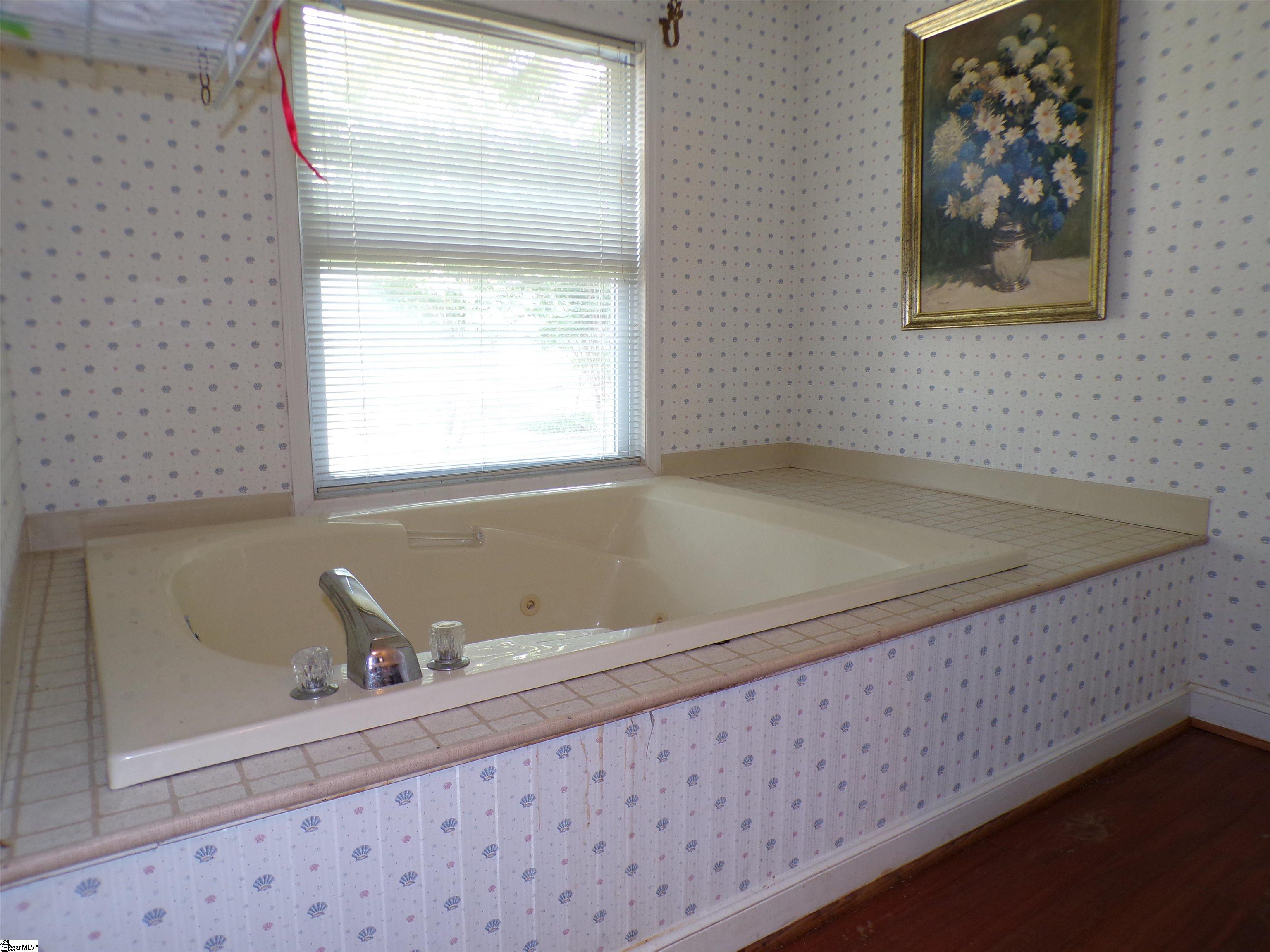 190 Wedgewood Place Spartanburg, SC 29302