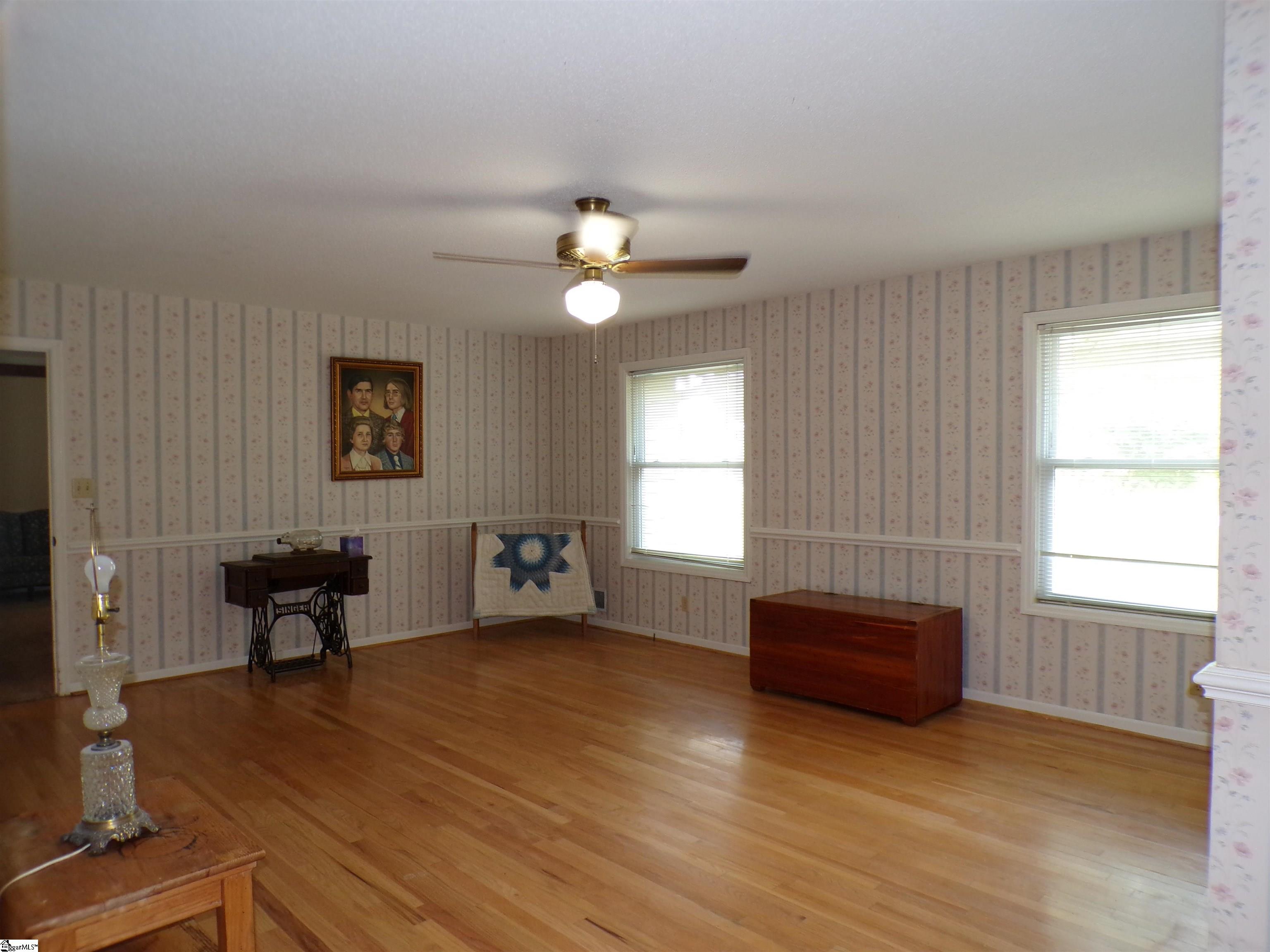 190 Wedgewood Place Spartanburg, SC 29302