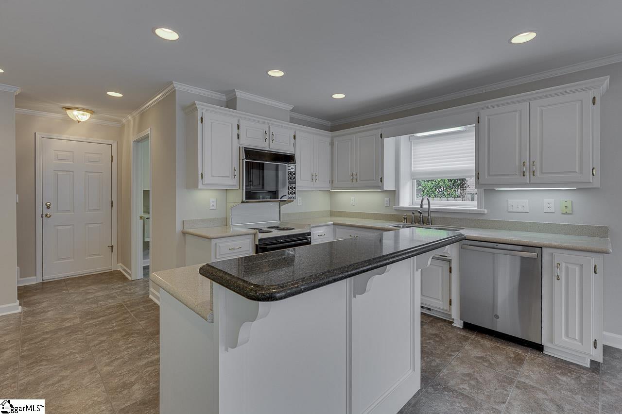 10 March Winds Court Greer, SC 29650