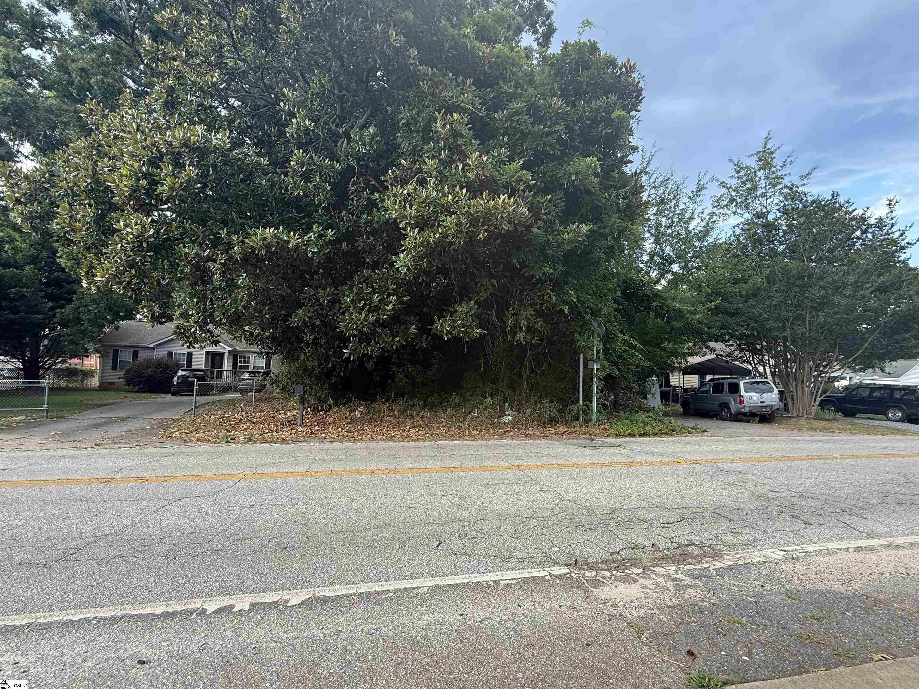 114 W Roosevelt Drive Anderson, SC 29624