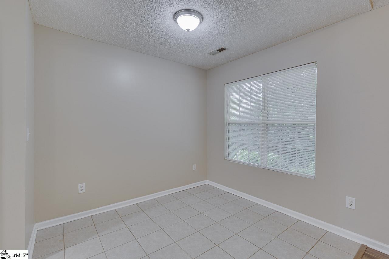 256 Weston Valley Drive Moore, SC 29369
