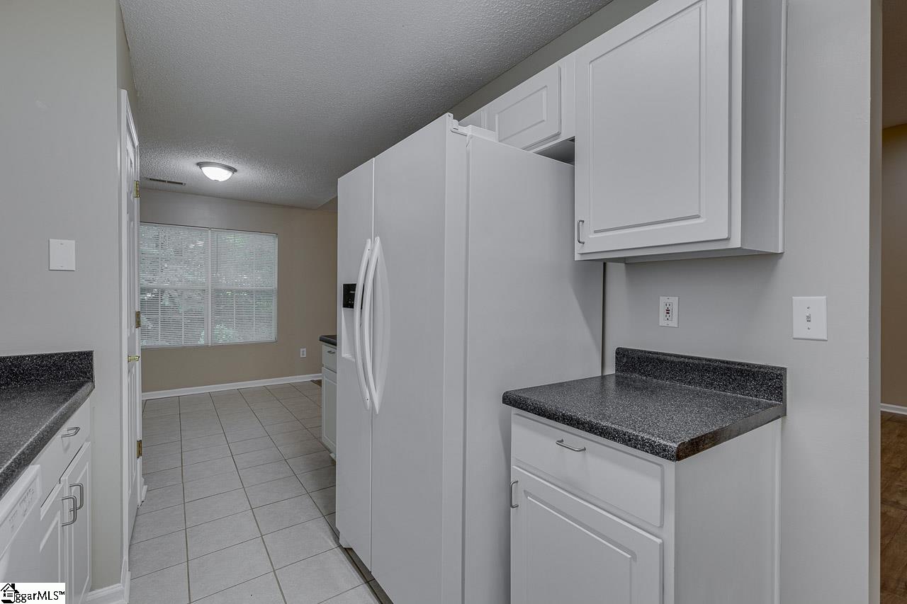 256 Weston Valley Drive Moore, SC 29369