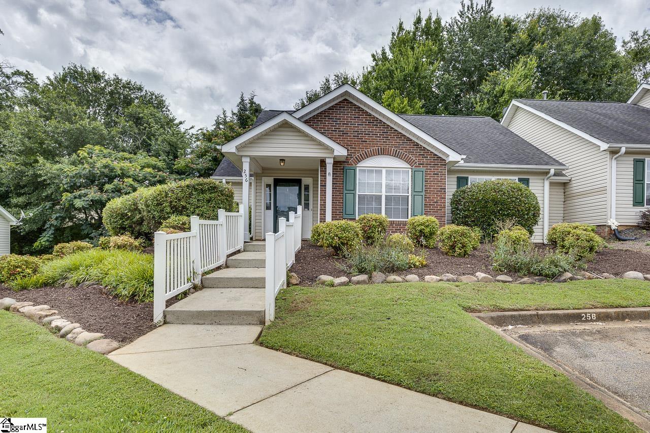 256 Weston Valley Drive Moore, SC 29369