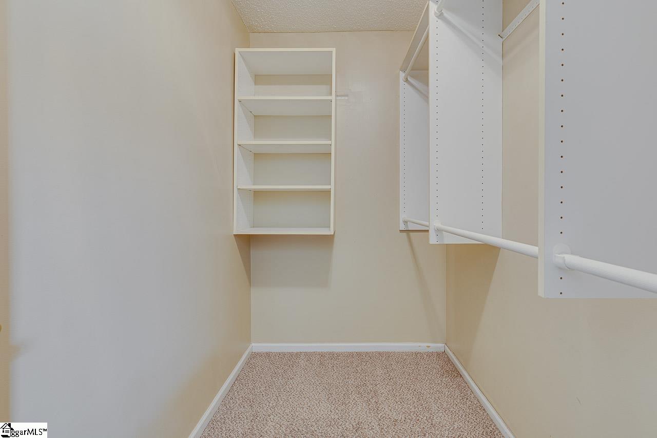 256 Weston Valley Drive Moore, SC 29369