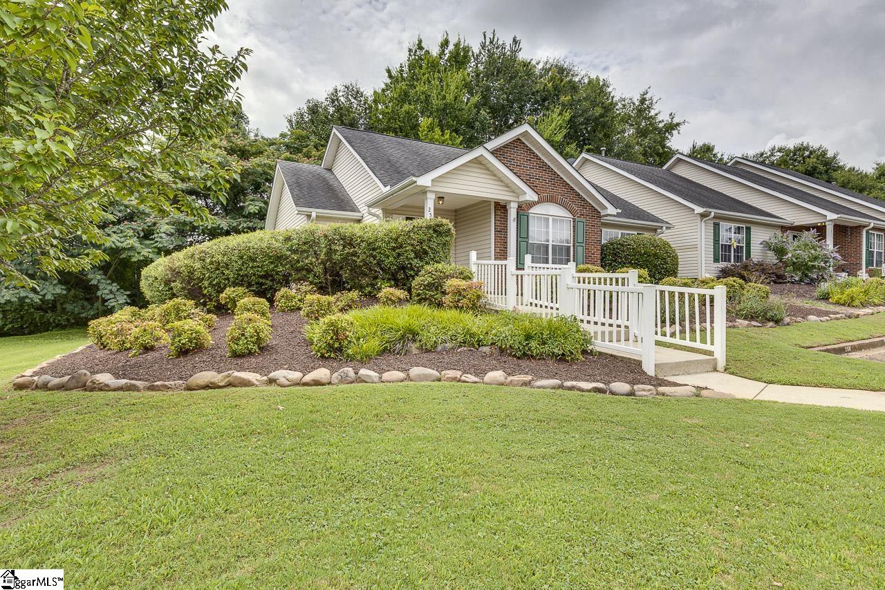 256 Weston Valley Drive Moore, SC 29369