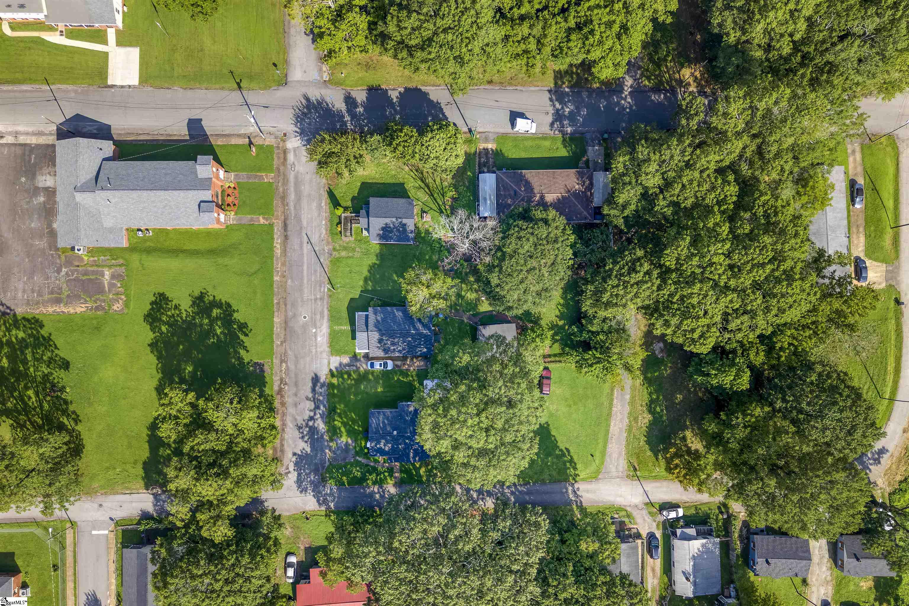 203 Short Peeler Street Gaffney, SC 29431