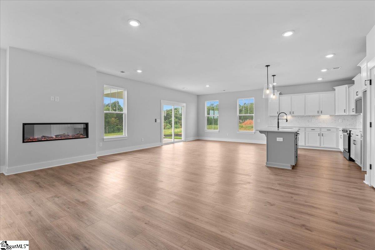 546 Winstone Trail Woodruff, SC 29388