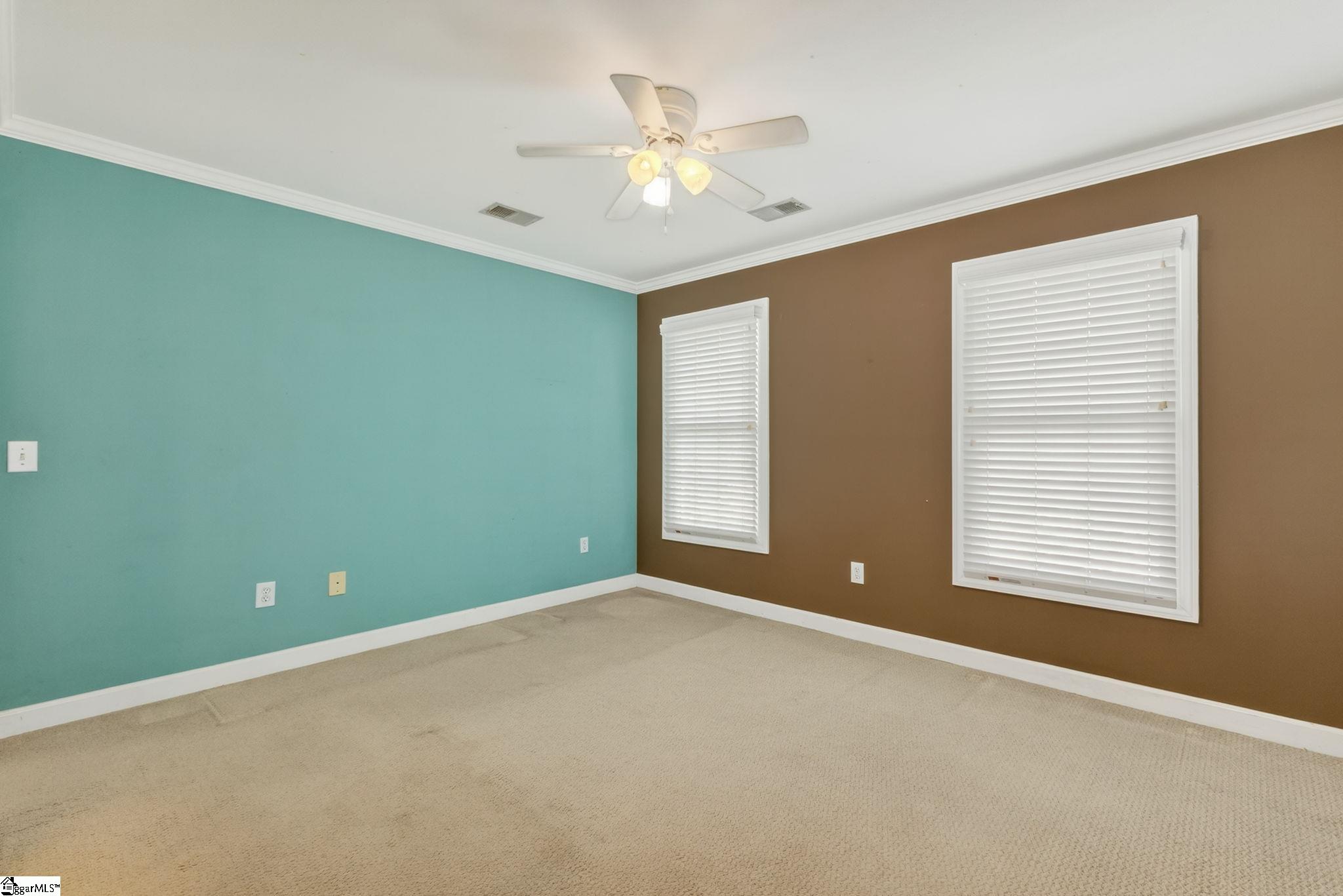 16 Woods Edge Court Greenville, SC 29615