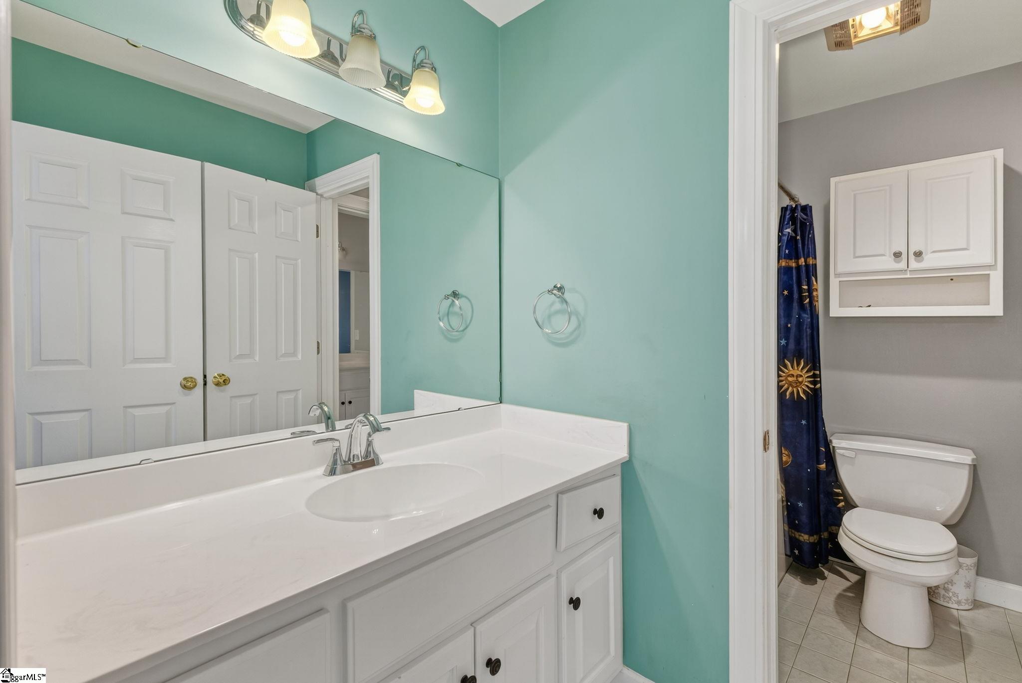 16 Woods Edge Court Greenville, SC 29615