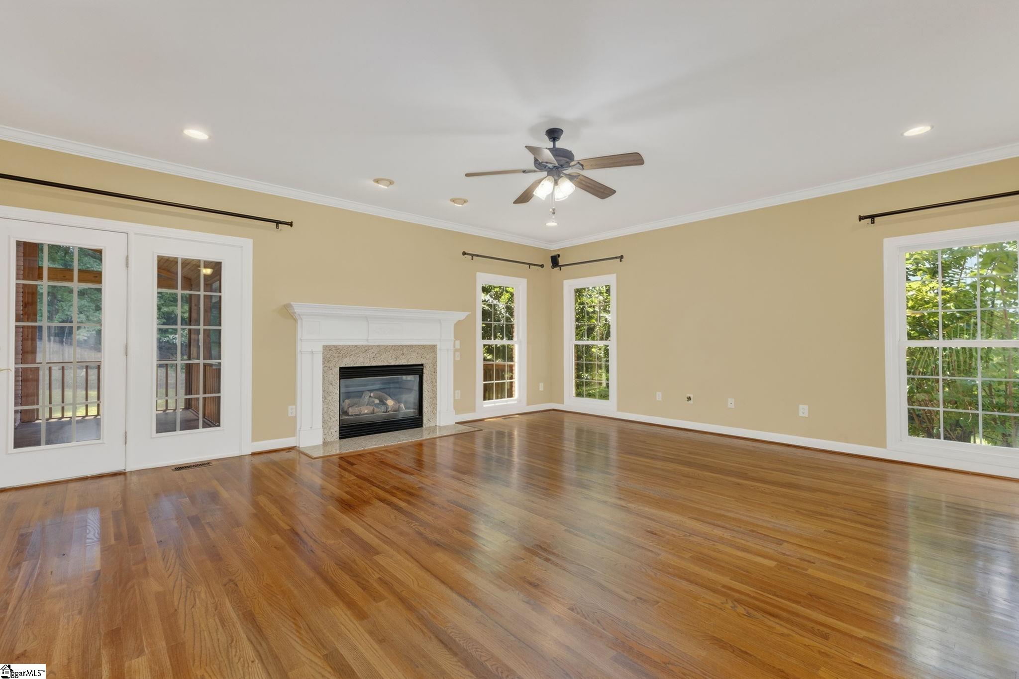 16 Woods Edge Court Greenville, SC 29615
