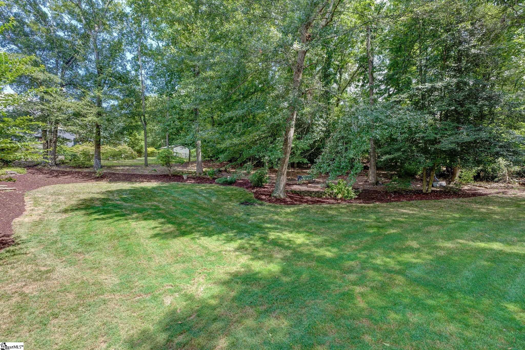 16 Woods Edge Court Greenville, SC 29615