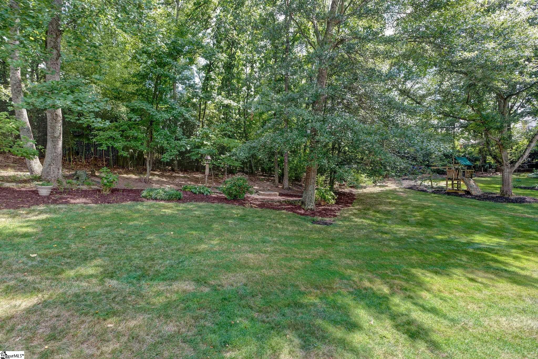 16 Woods Edge Court Greenville, SC 29615