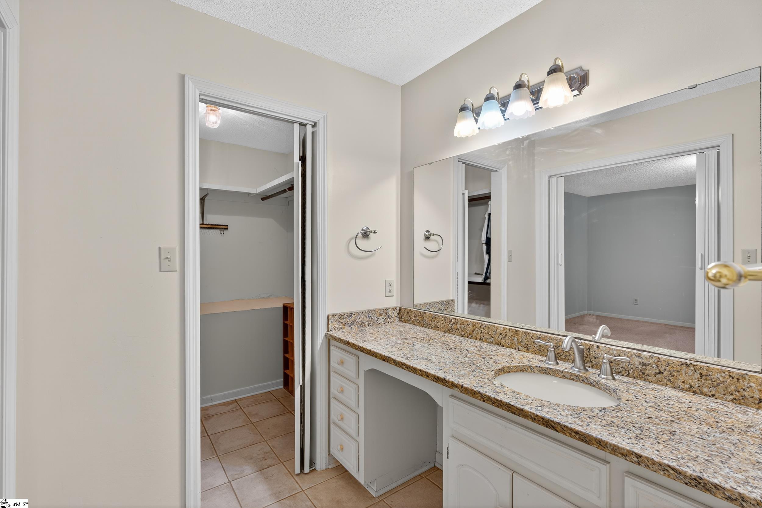 112 Cumberland Drive Moore, SC 29369