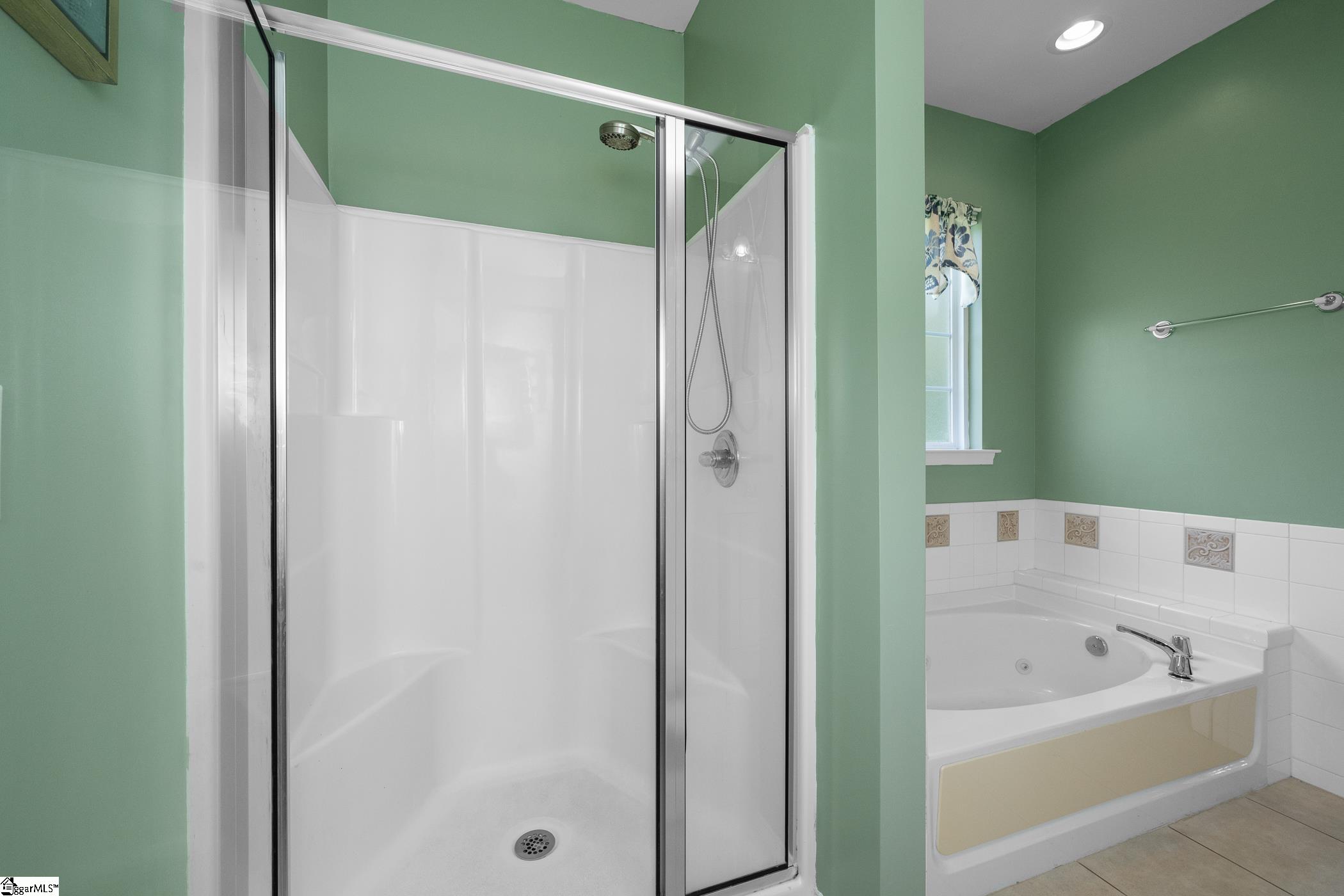 715 Tudor Lane Boiling Springs, SC 29316