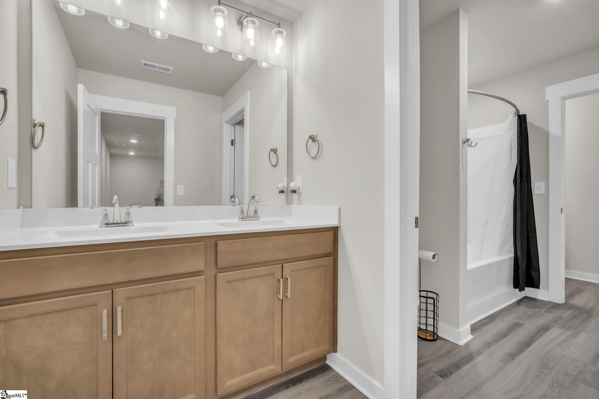317 Loxley Drive Simpsonville, SC 29680