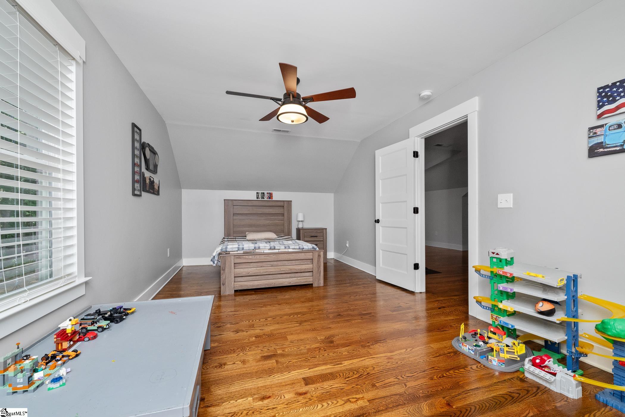 422 Oak Hill Road Belton, SC 29627