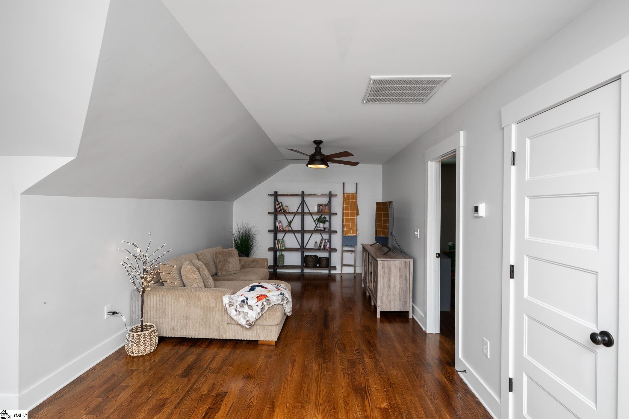 422 Oak Hill Road Belton, SC 29627