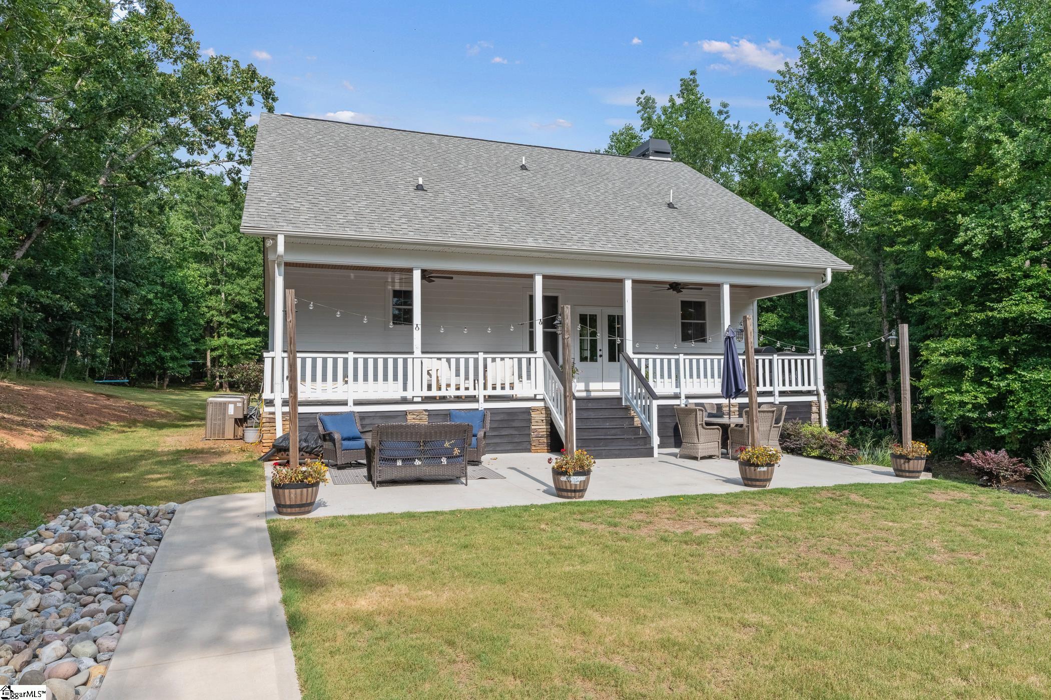422 Oak Hill Road Belton, SC 29627