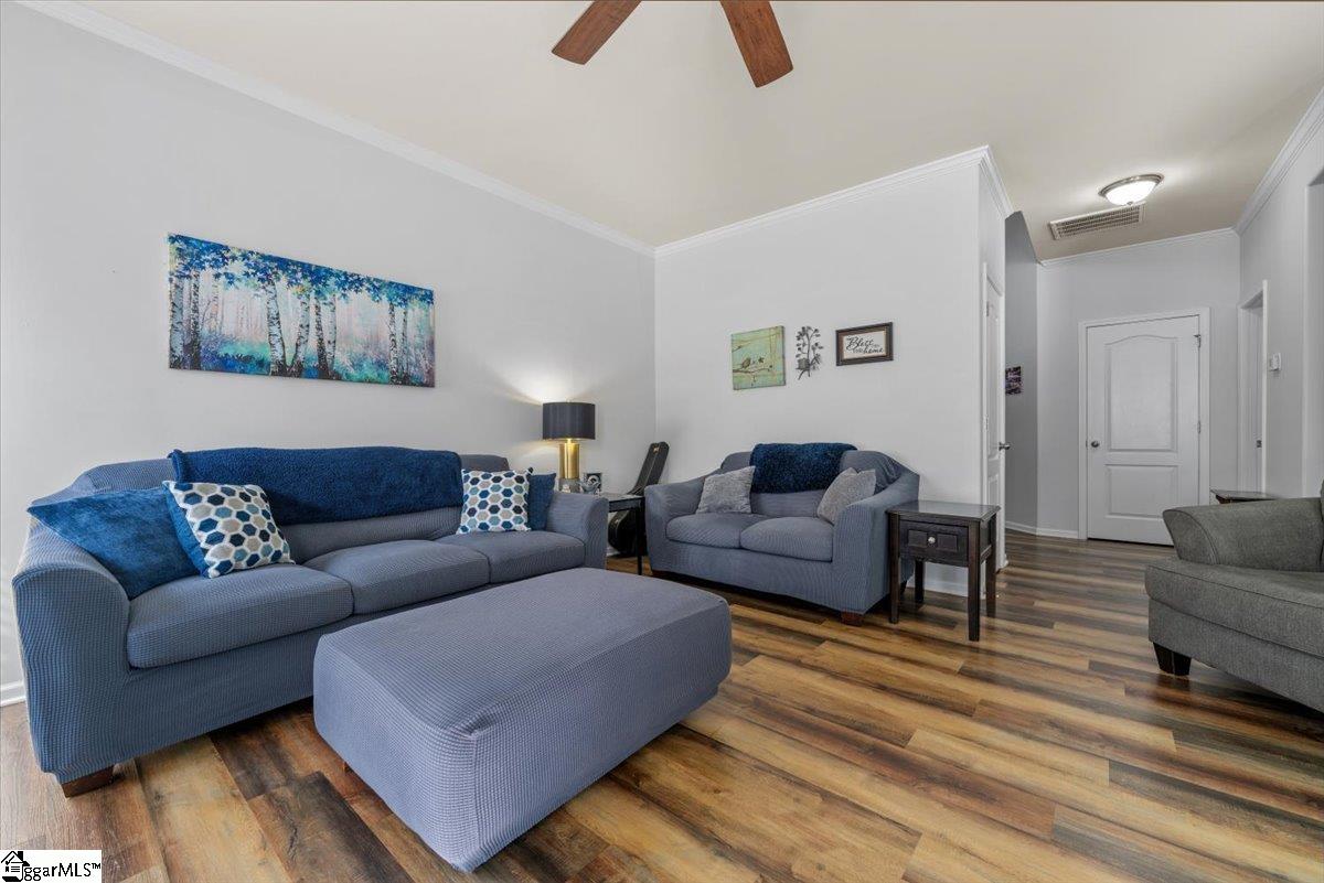 114 Eagles View Court Easley, SC 29642