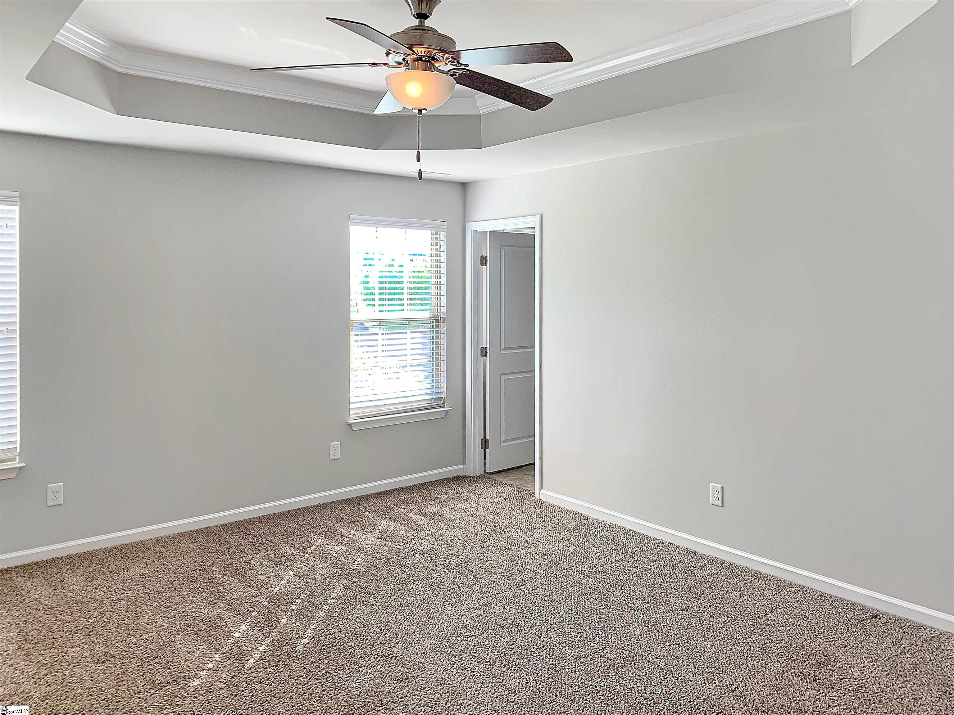 8 Irvington Drive Greer, SC 29650