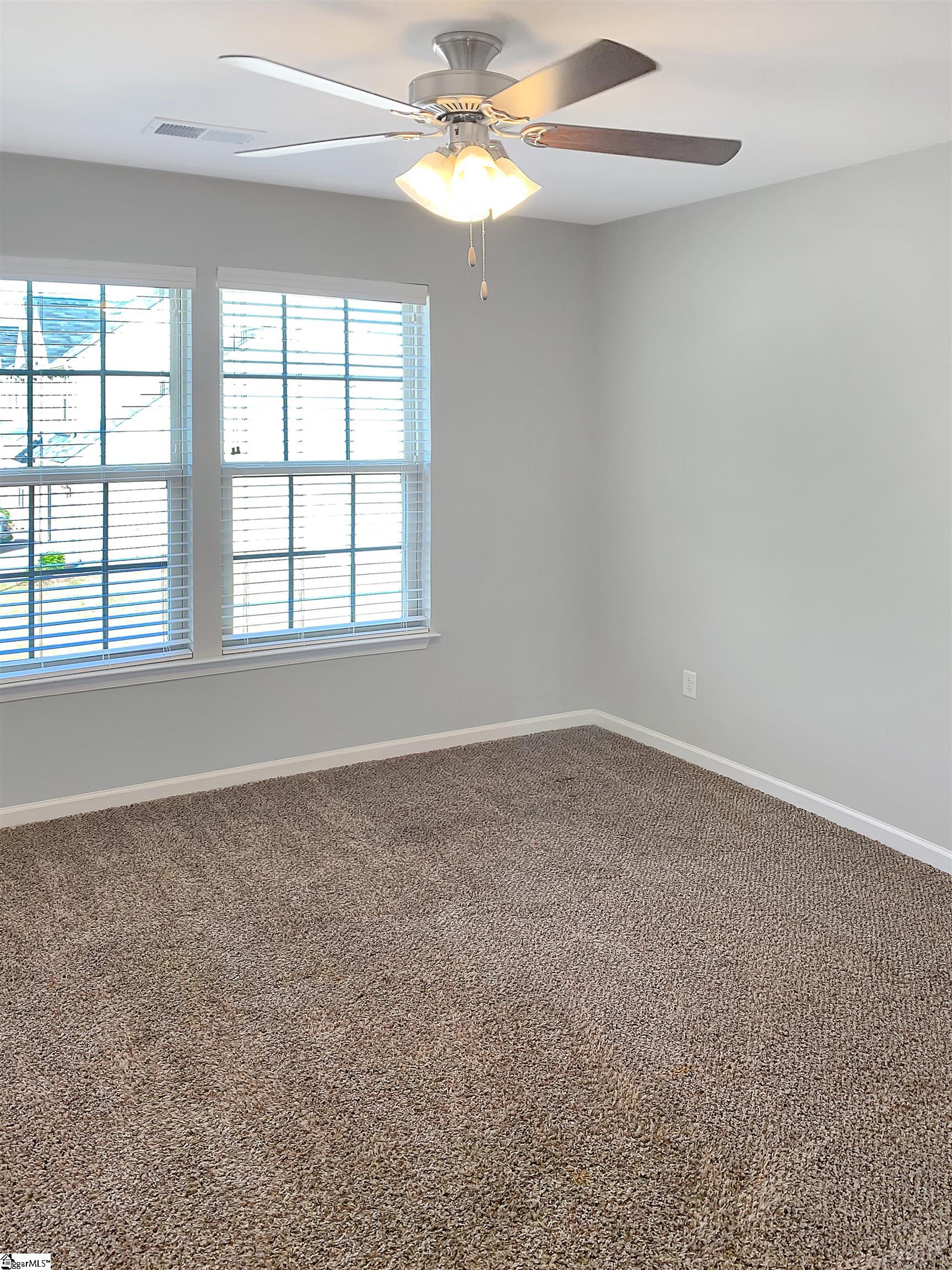 8 Irvington Drive Greer, SC 29650