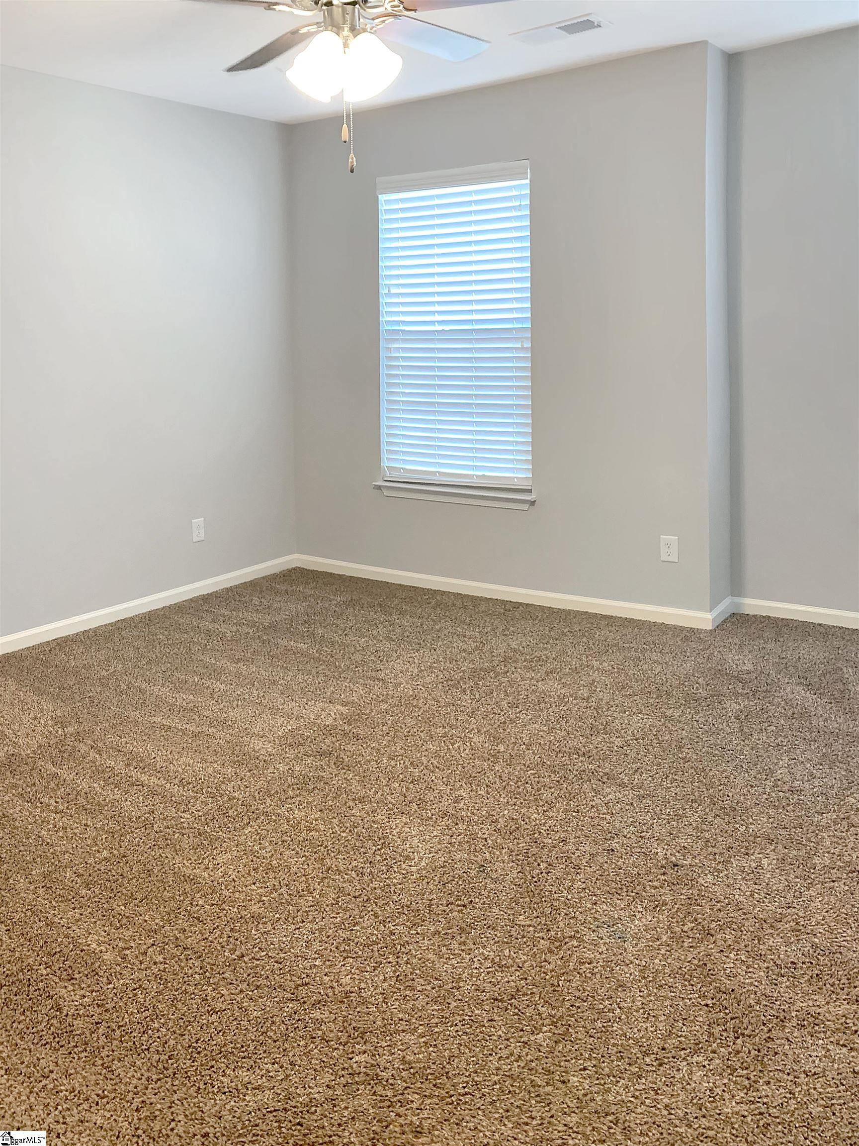 8 Irvington Drive Greer, SC 29650