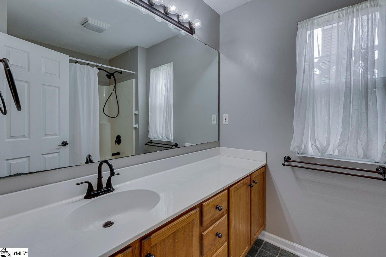27 Enoree View Drive Greer, SC 29650