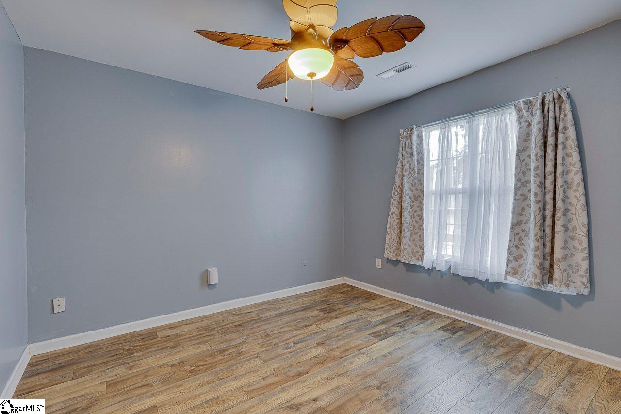 27 Enoree View Drive Greer, SC 29650