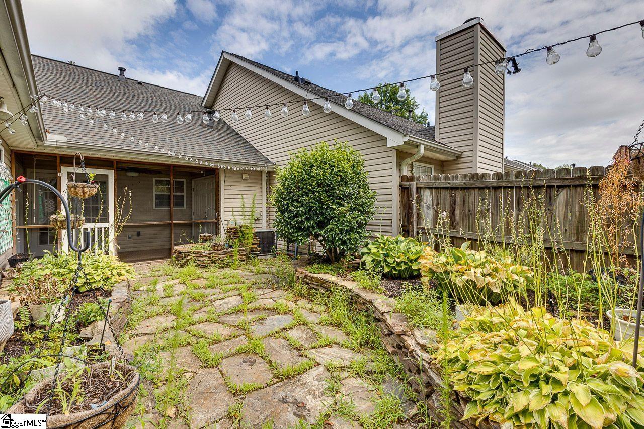 27 Enoree View Drive Greer, SC 29650