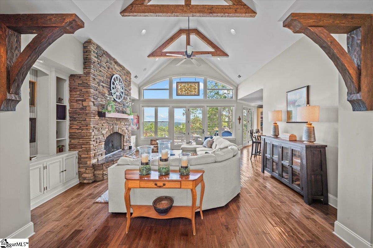 208 Buttercup Way Sunset, SC 29685