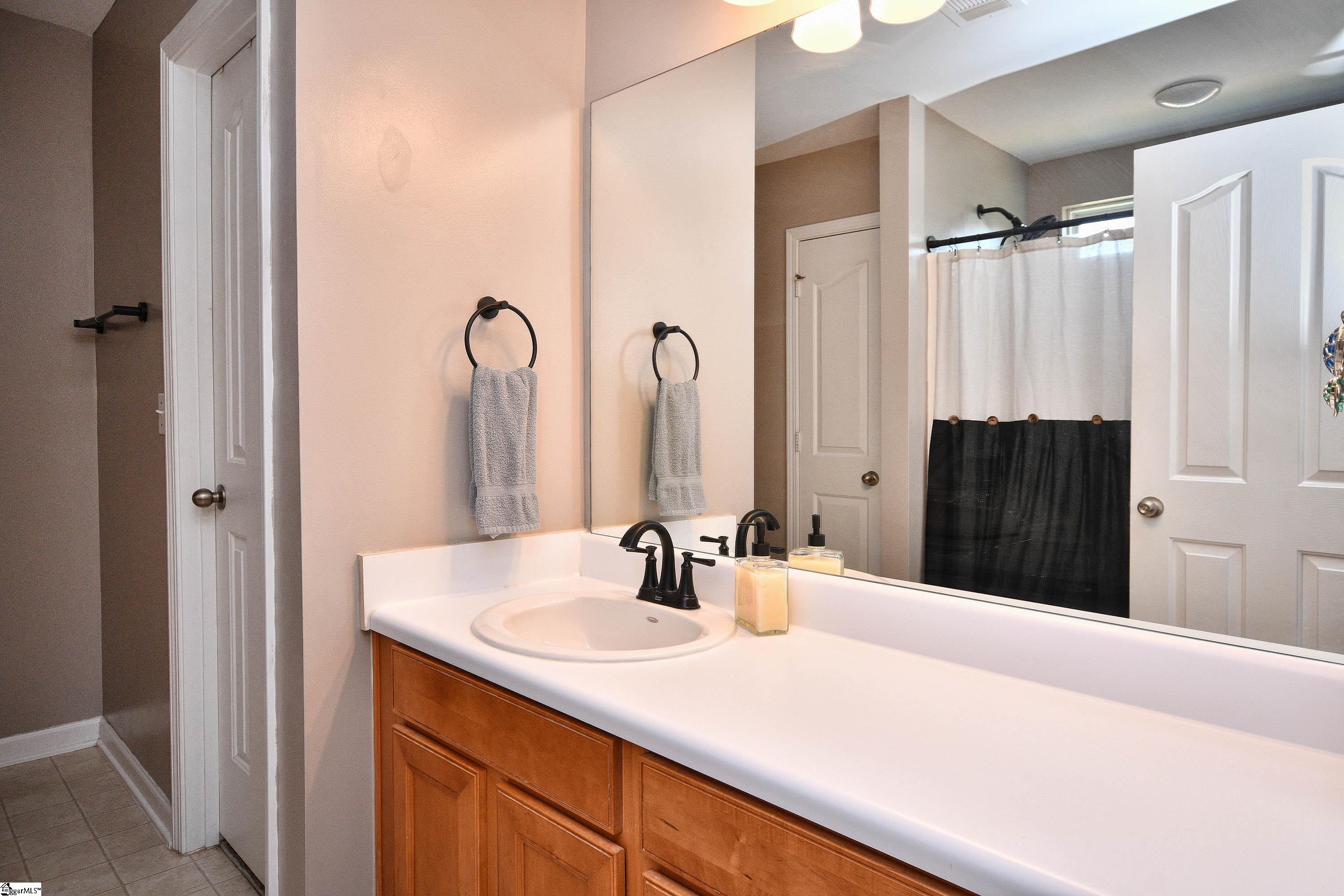 4 Riverbed Drive Greenville, SC 29605