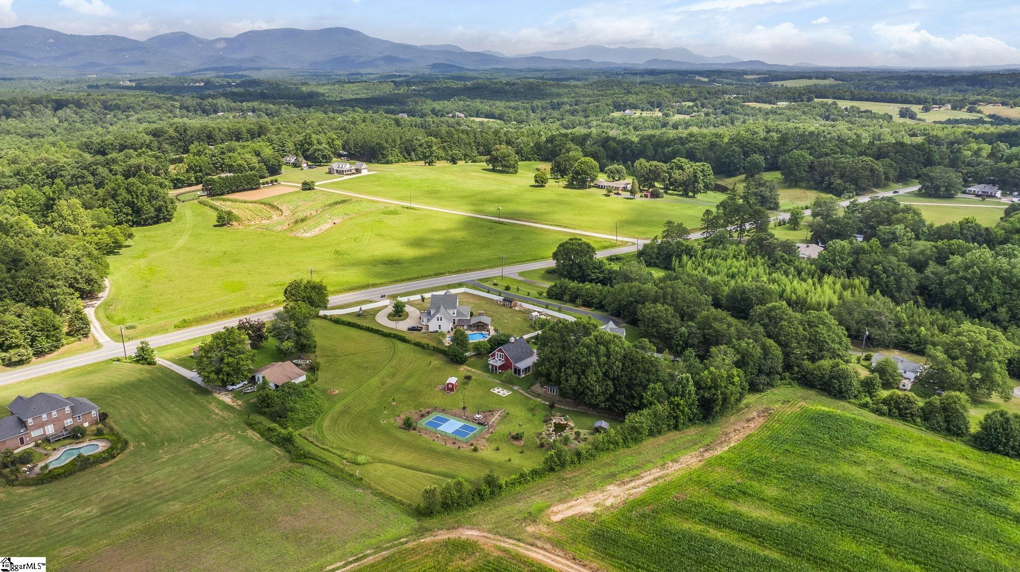 4588 N Highway 14 Greer, SC 29651