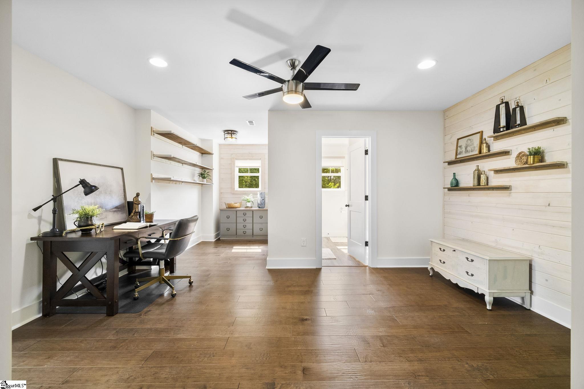 4588 N Highway 14 Greer, SC 29651