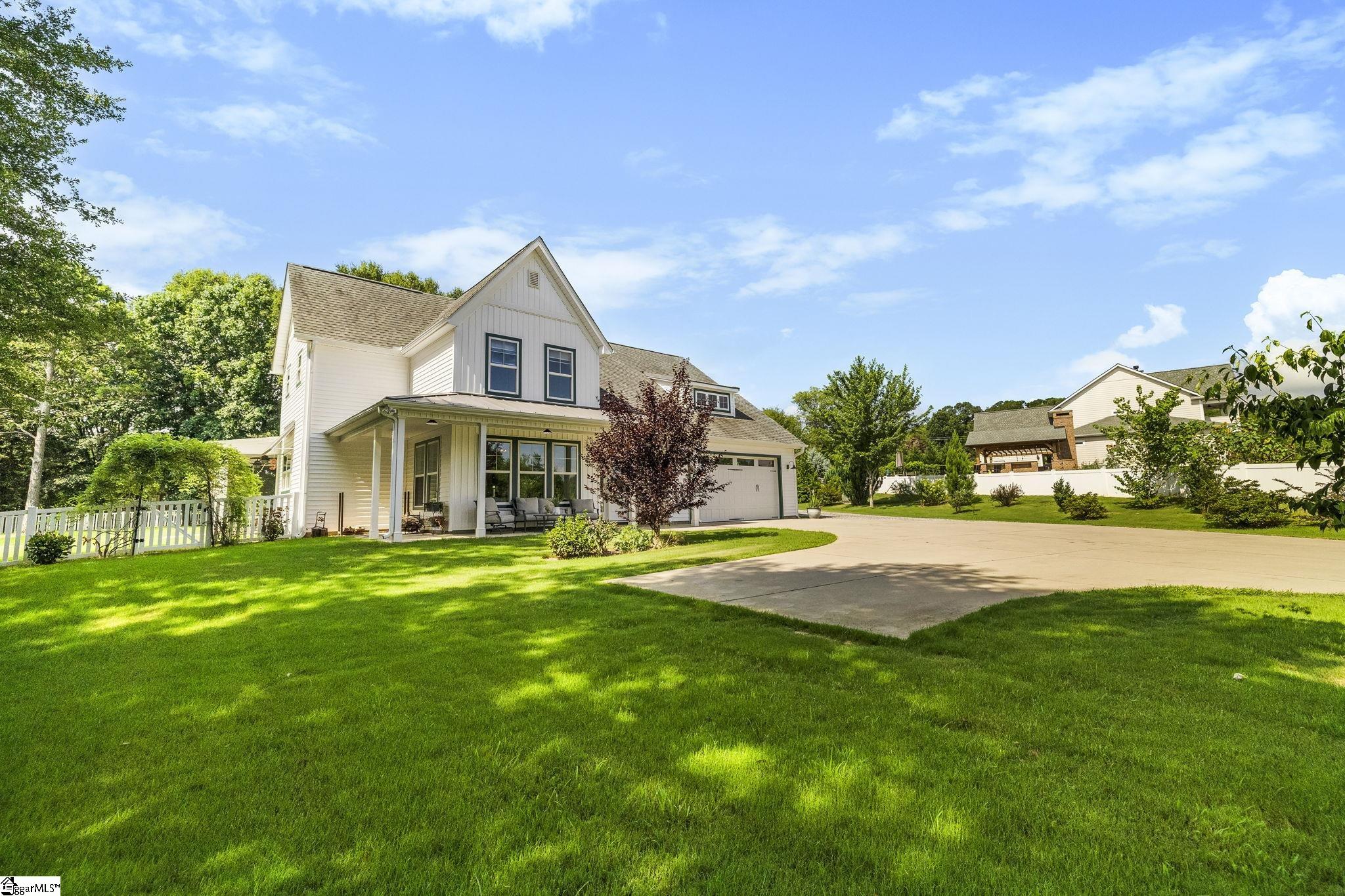 4588 N Highway 14 Greer, SC 29651