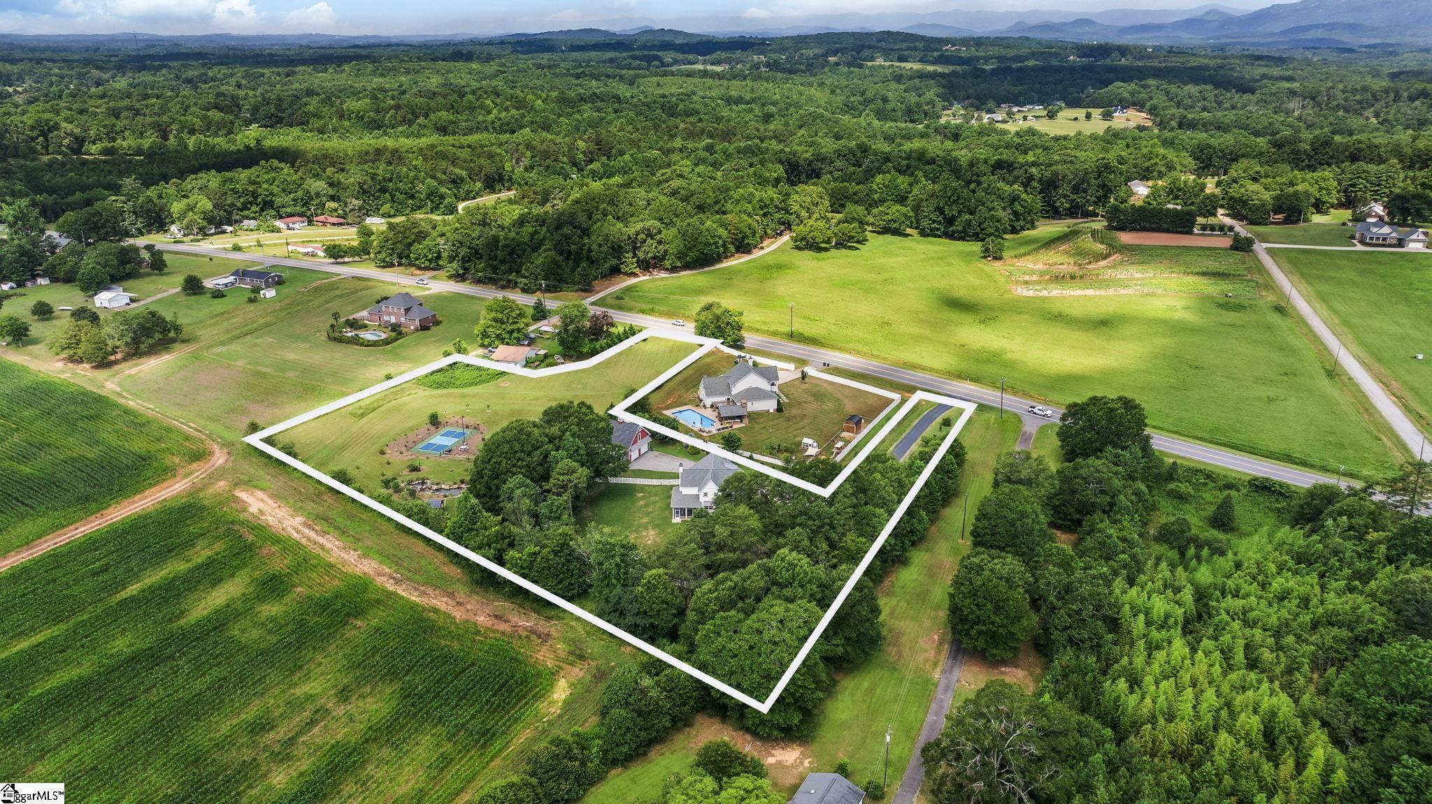 4588 N Highway 14 Greer, SC 29651