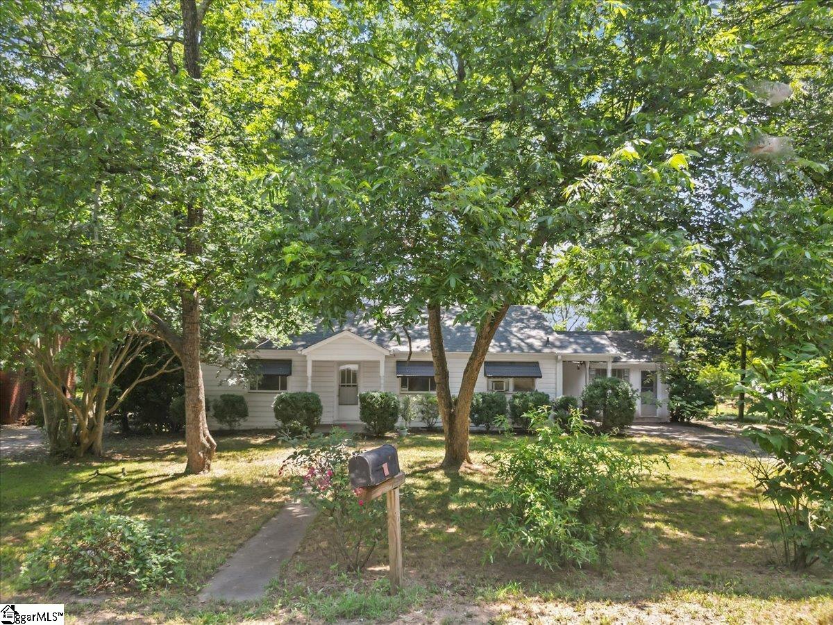 307 Beaty Square Anderson, SC 29625