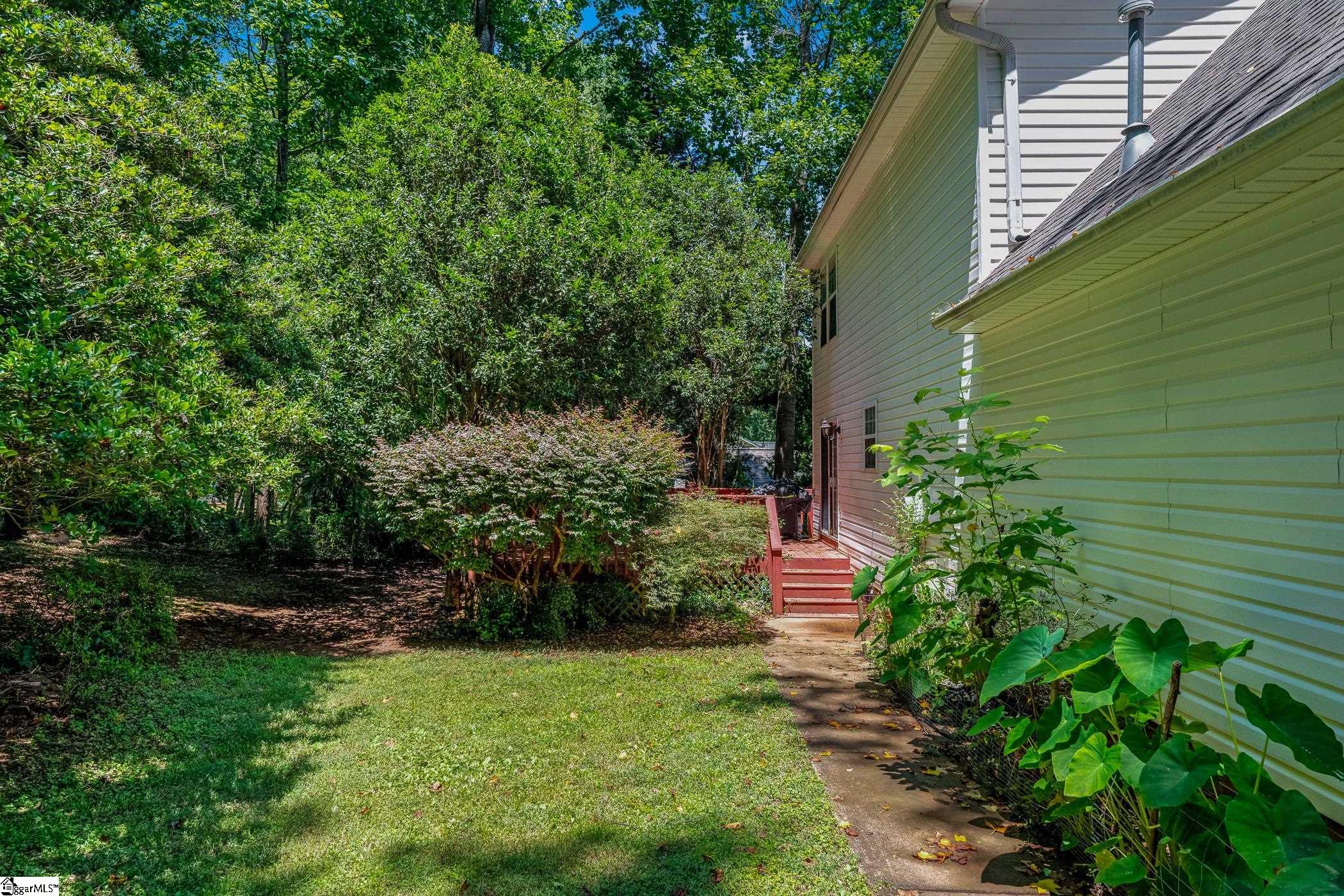 141 Ashlan Woods Court Greer, SC 29651