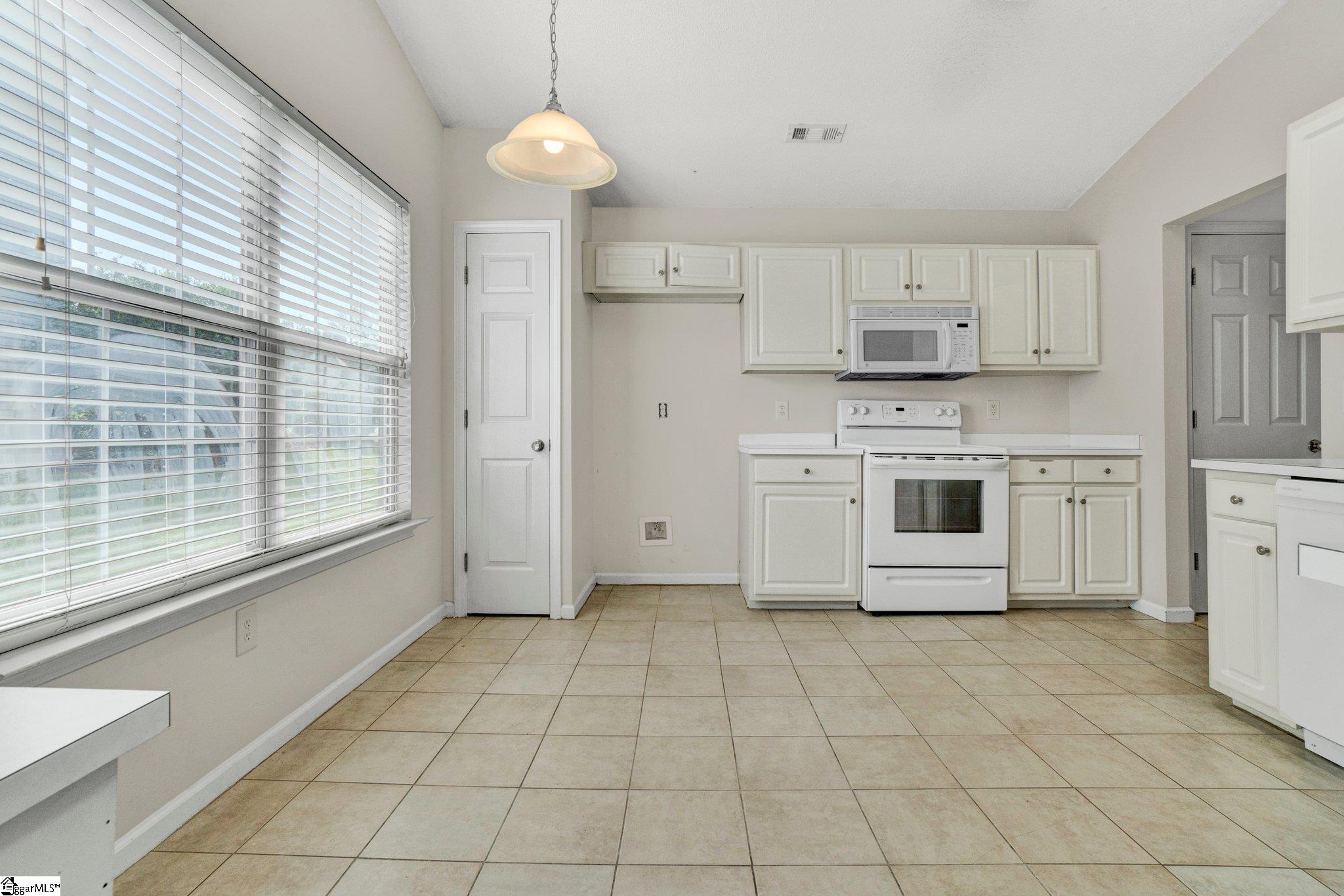 209 Karsten Creek Drive Simpsonville, SC 29681