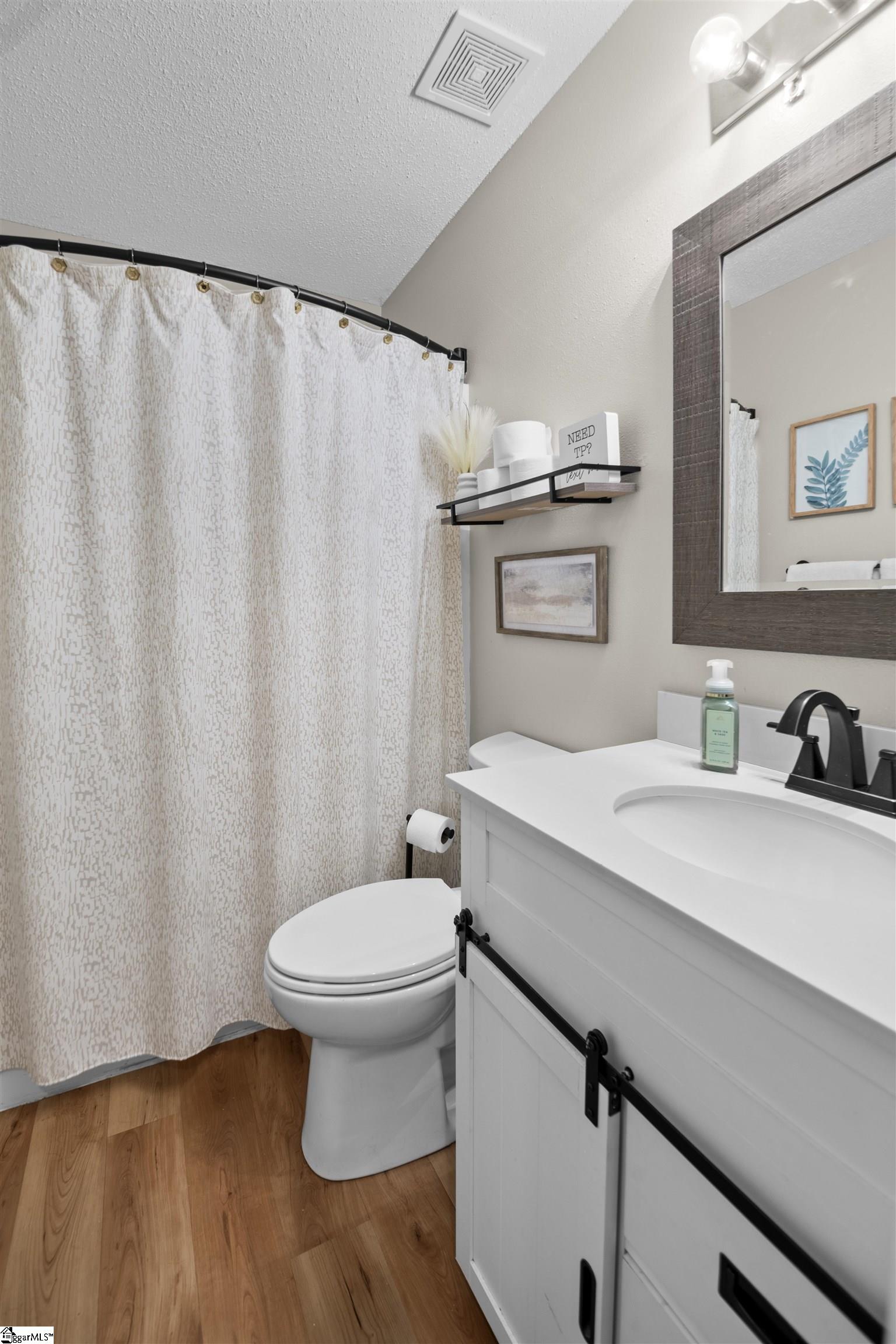 106 Granary Drive Simpsonville, SC 29681