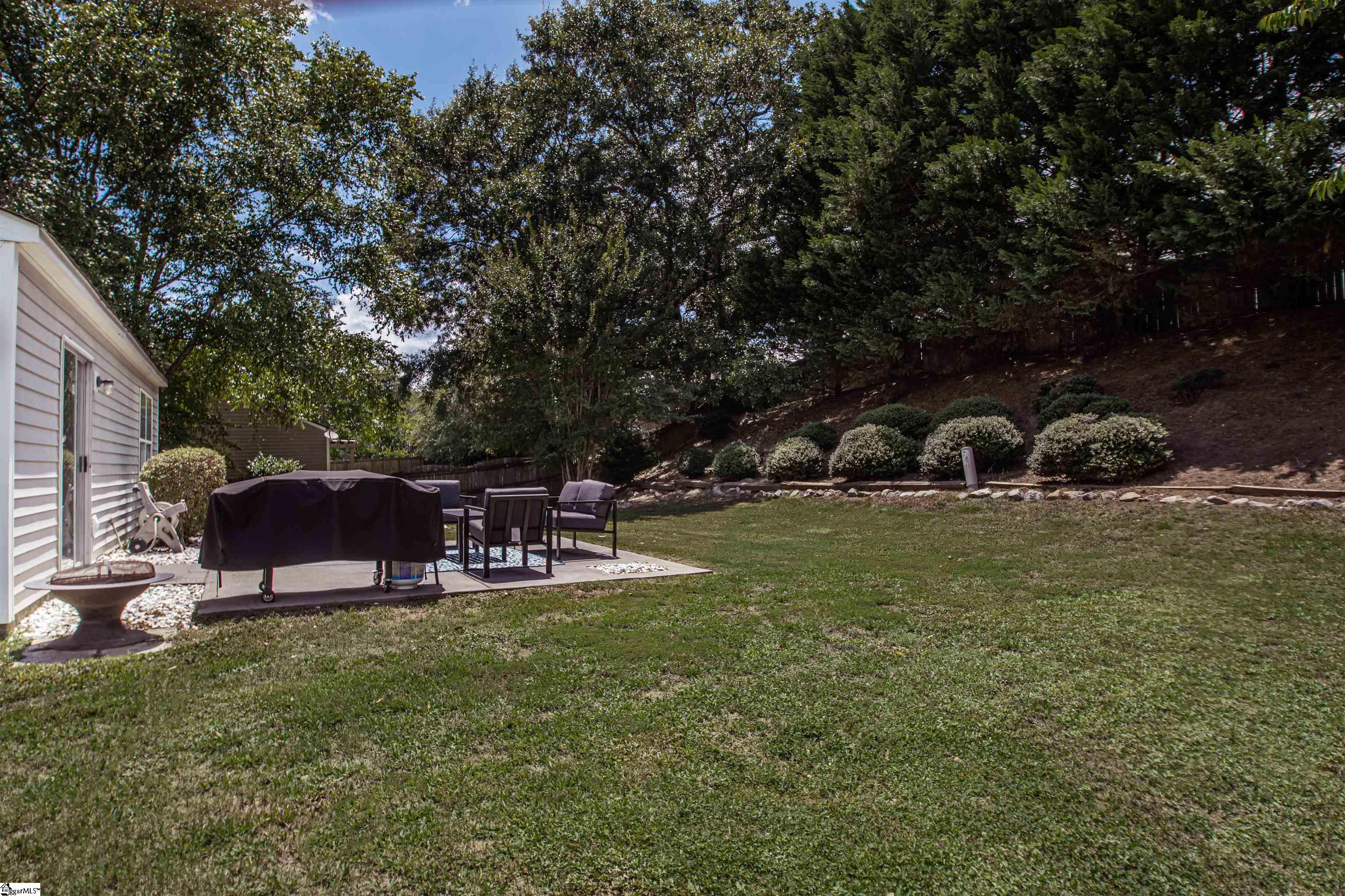 106 Granary Drive Simpsonville, SC 29681