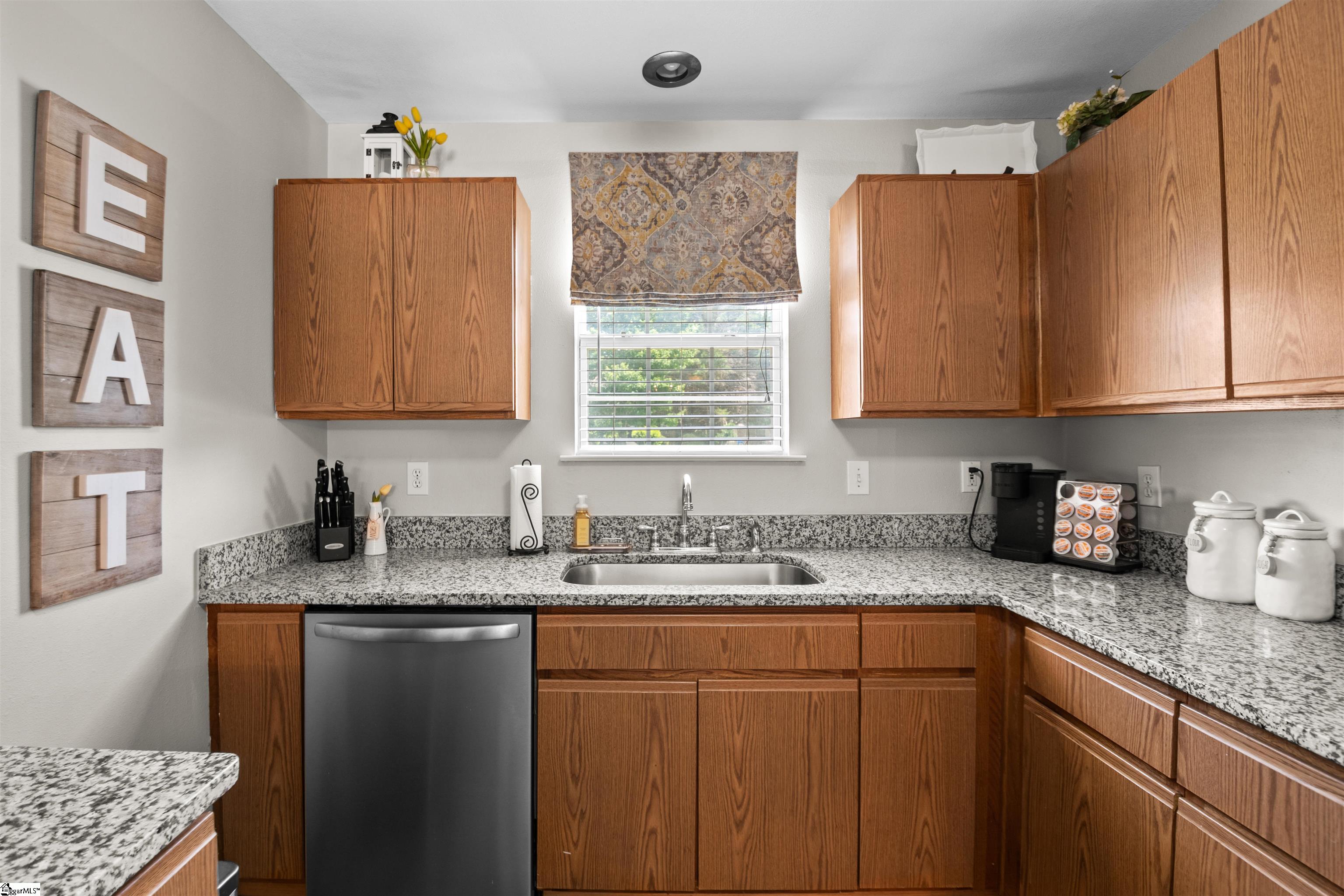 106 Granary Drive Simpsonville, SC 29681