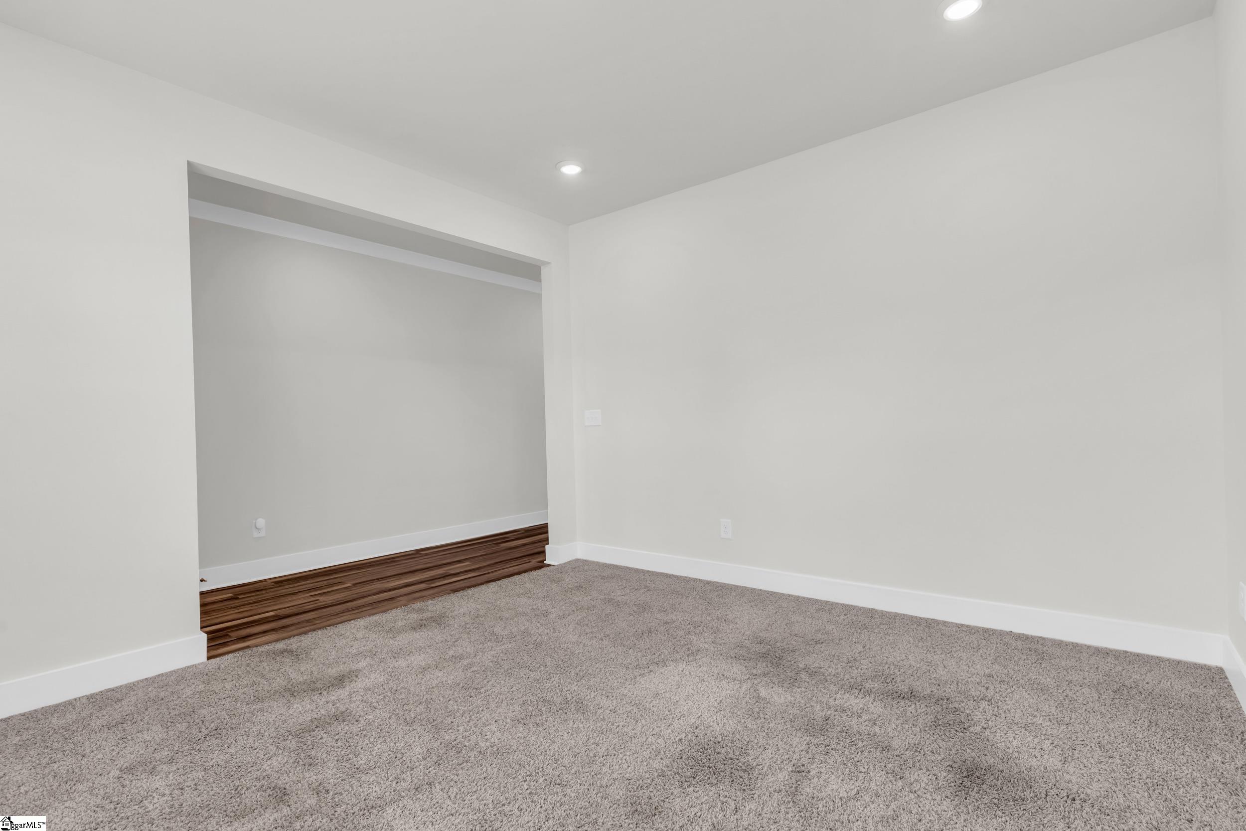 301 Pewter Circle Simpsonville, SC 29680