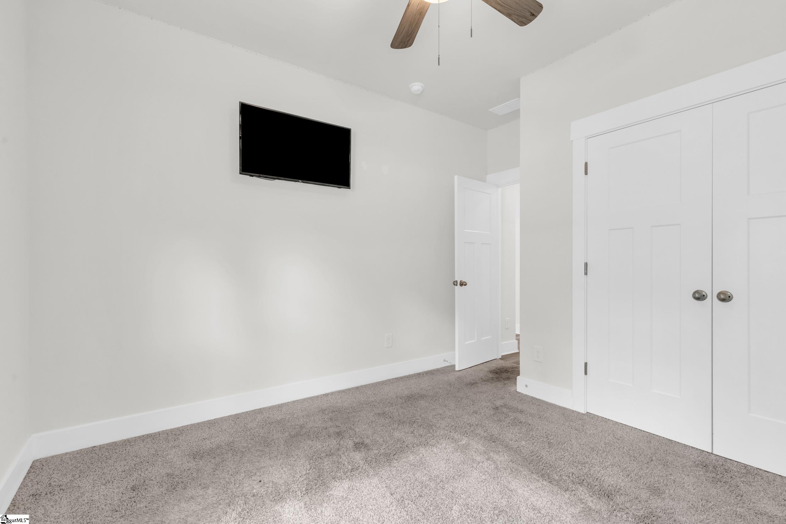301 Pewter Circle Simpsonville, SC 29680