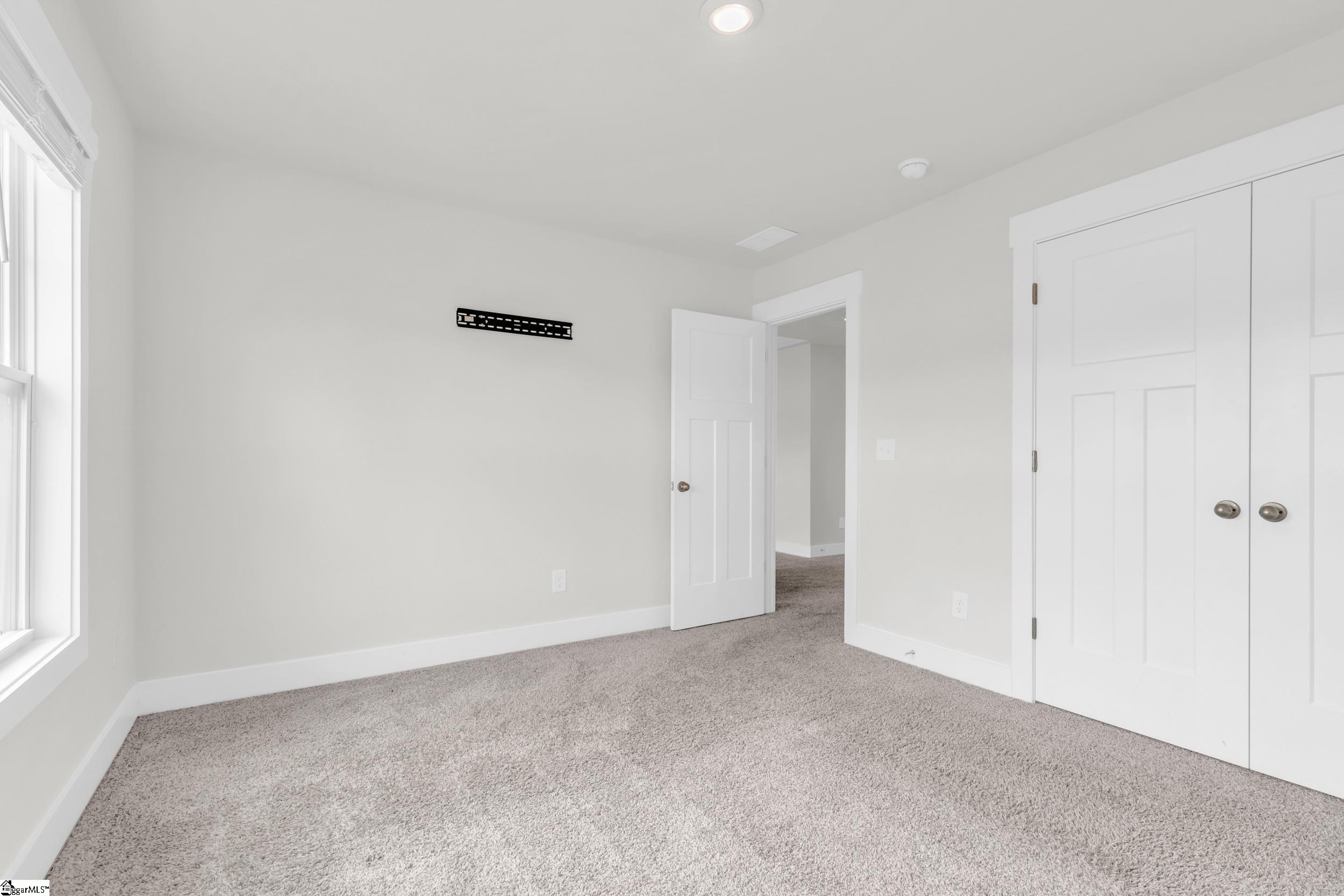 301 Pewter Circle Simpsonville, SC 29680