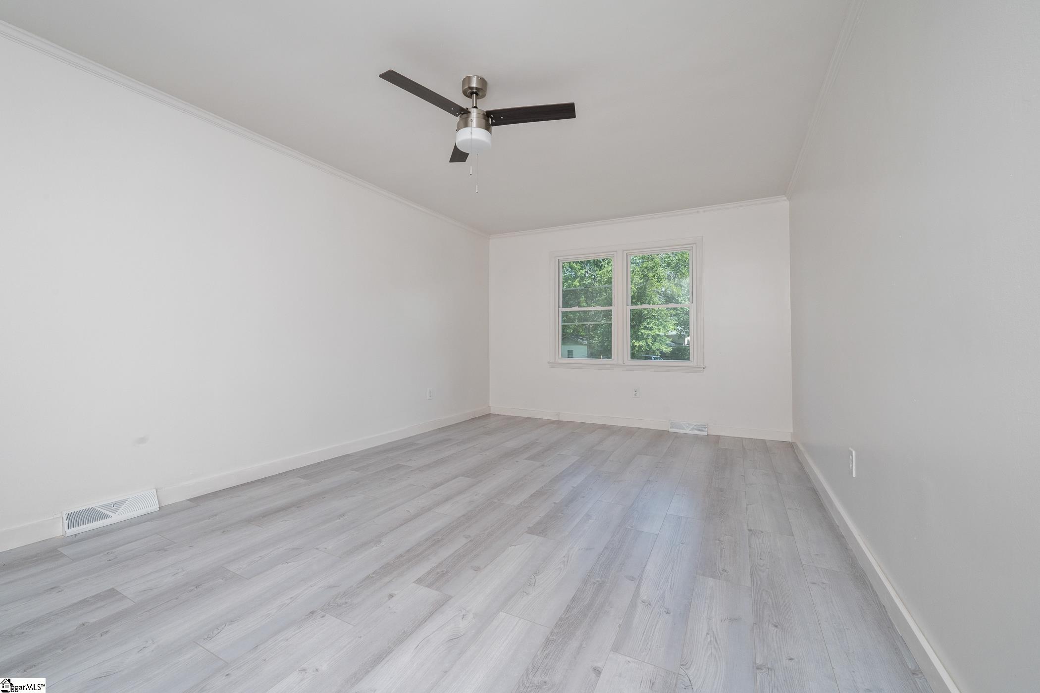 105 Foxhall Court Easley, SC 29640