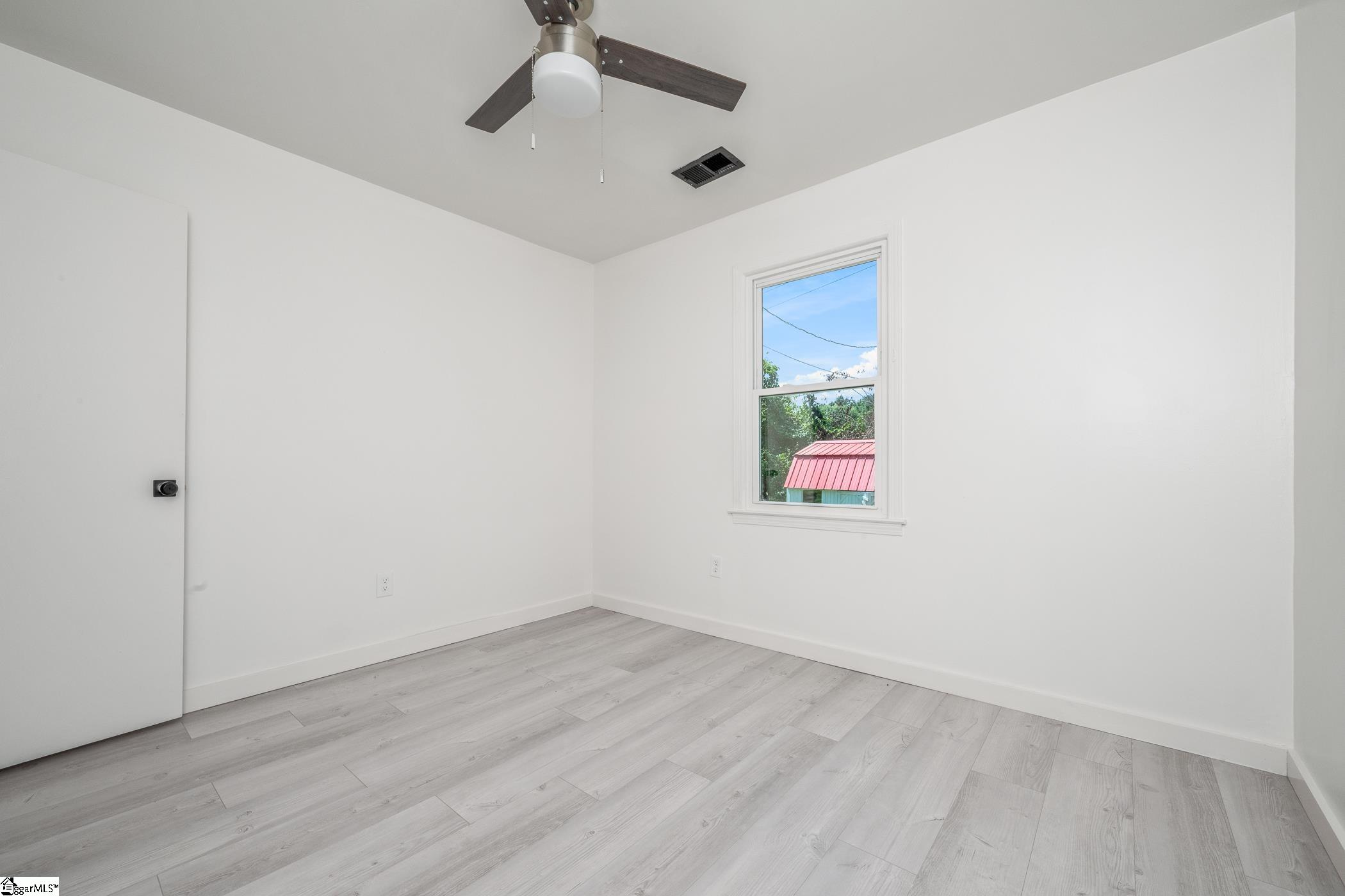 105 Foxhall Court Easley, SC 29640